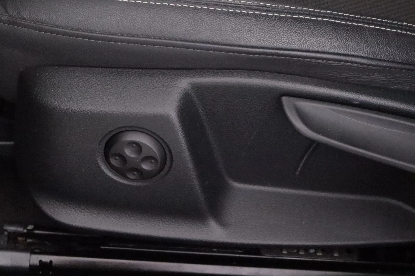 Audi A5 MOE-595 carousel image