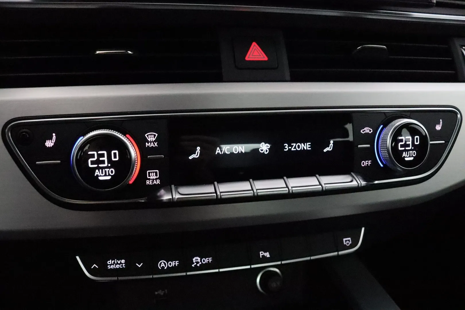 Audi A5 MOE-595 carousel image