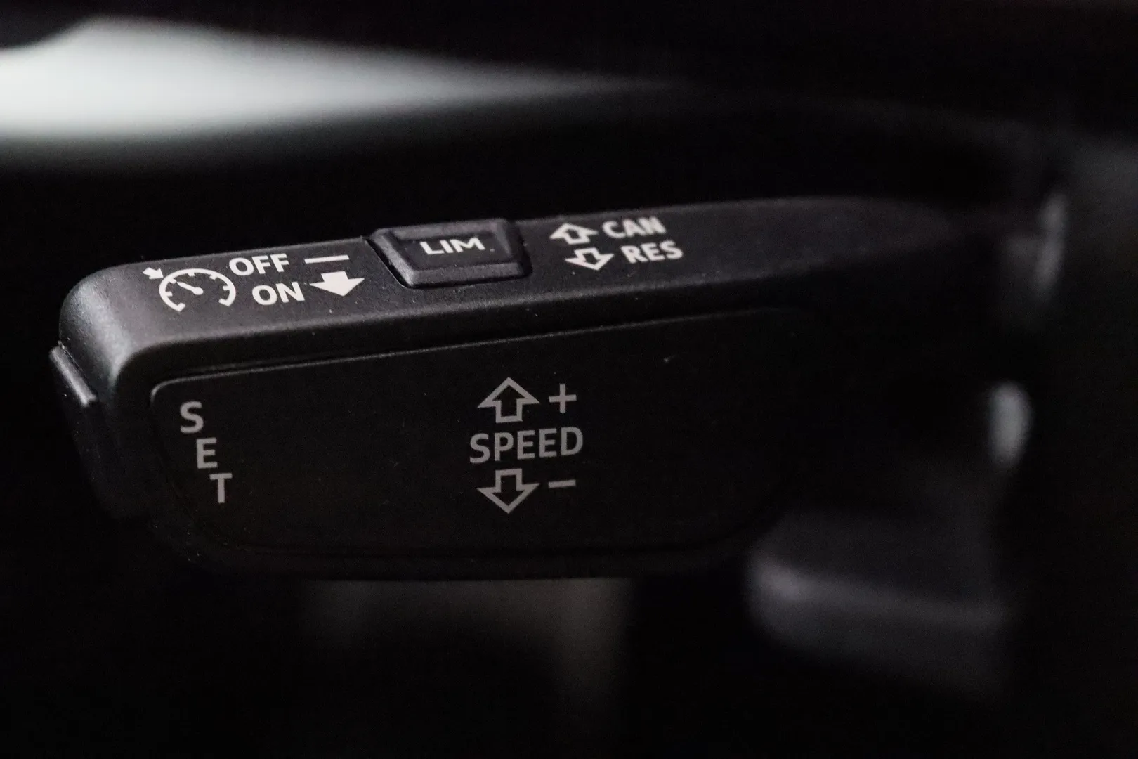 Audi A5 MOE-595 carousel image