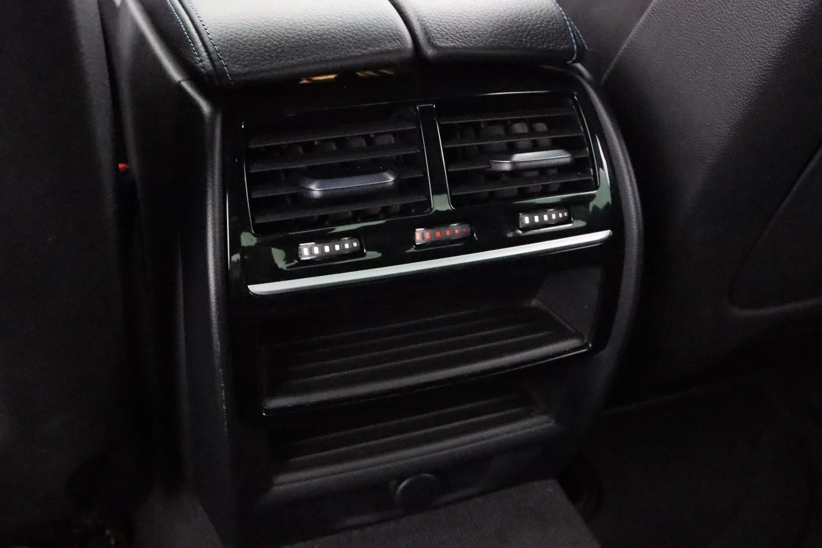 BMW 530 EOU-219 carousel image