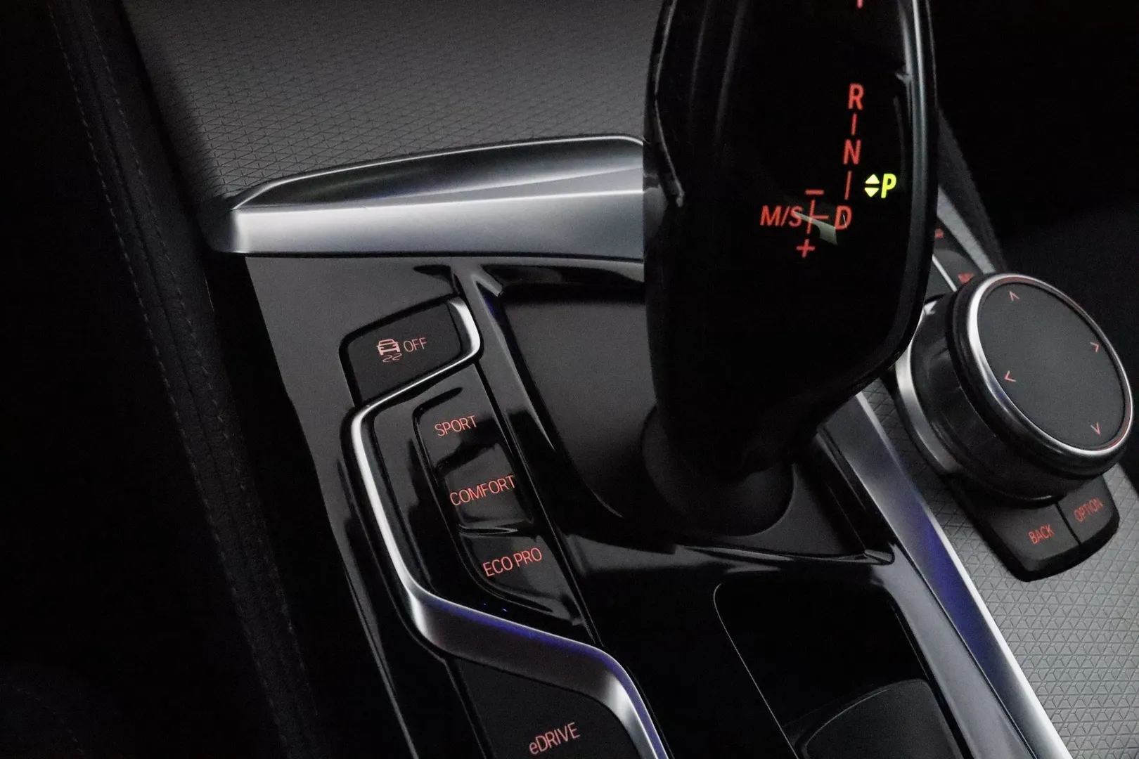 BMW 530 EOU-219 carousel image
