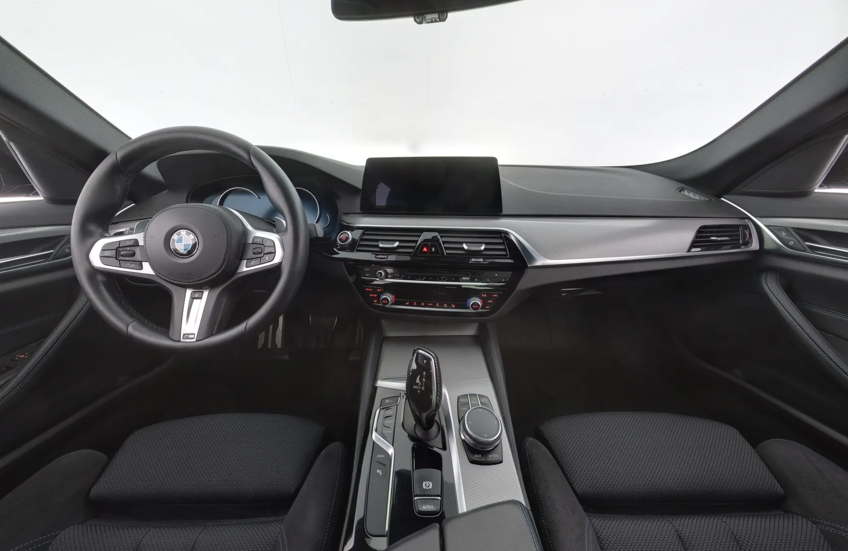 BMW 530 EOU-219 carousel image