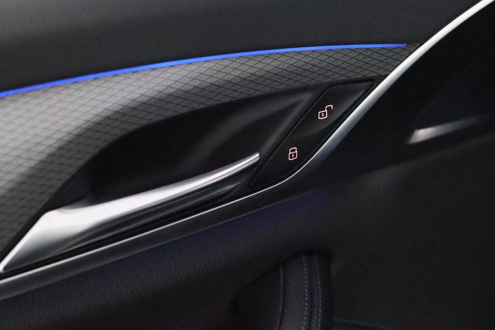 BMW 530 EOU-219 carousel image