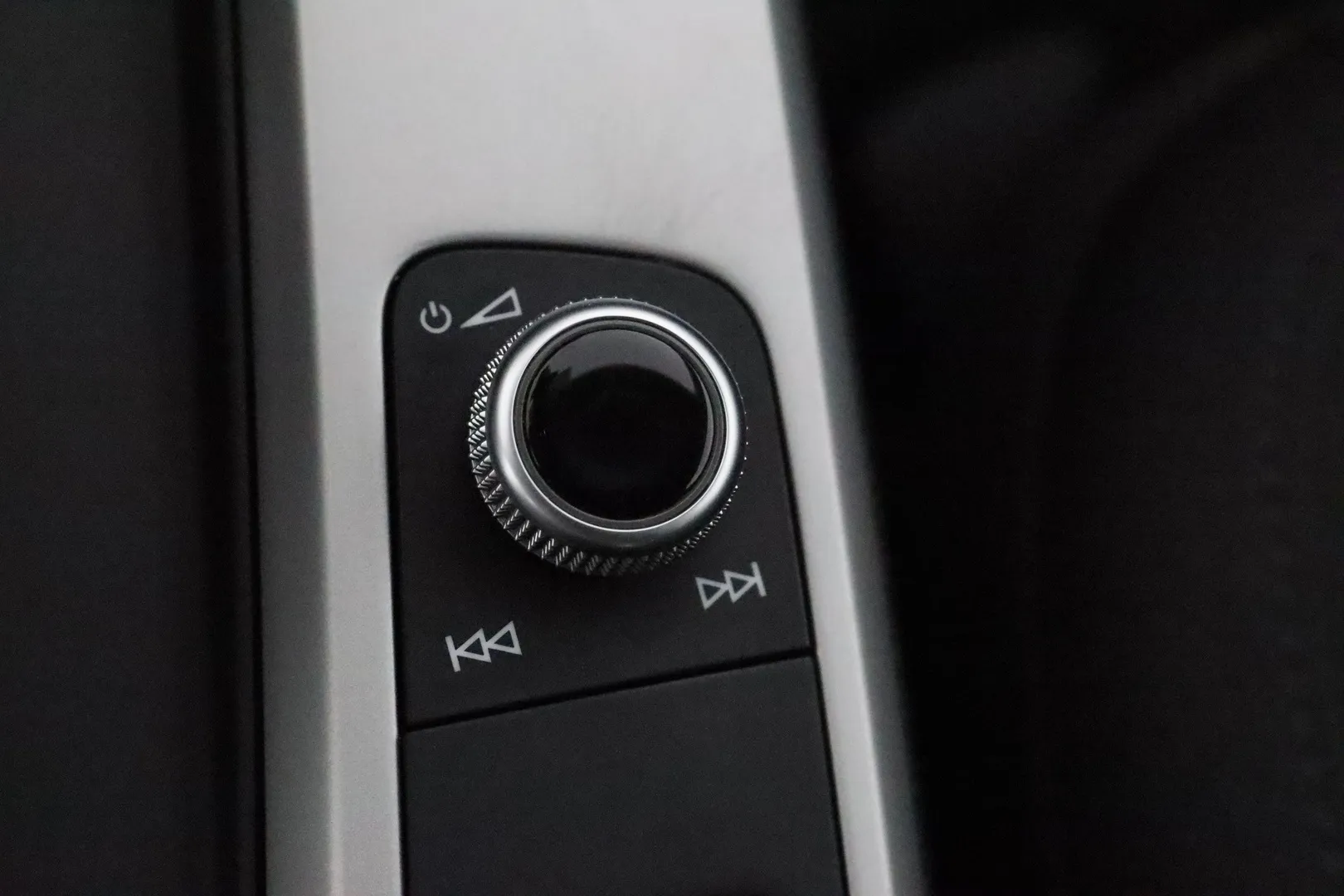 AUDI A4 SZC-785 carousel image