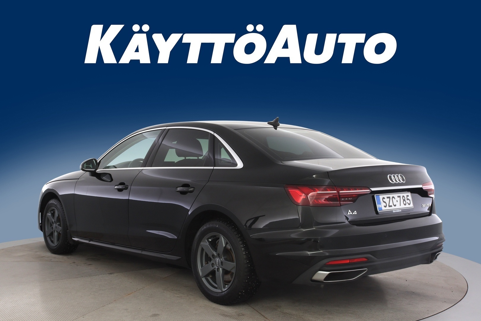 Audi A4 2020, photo 3/55