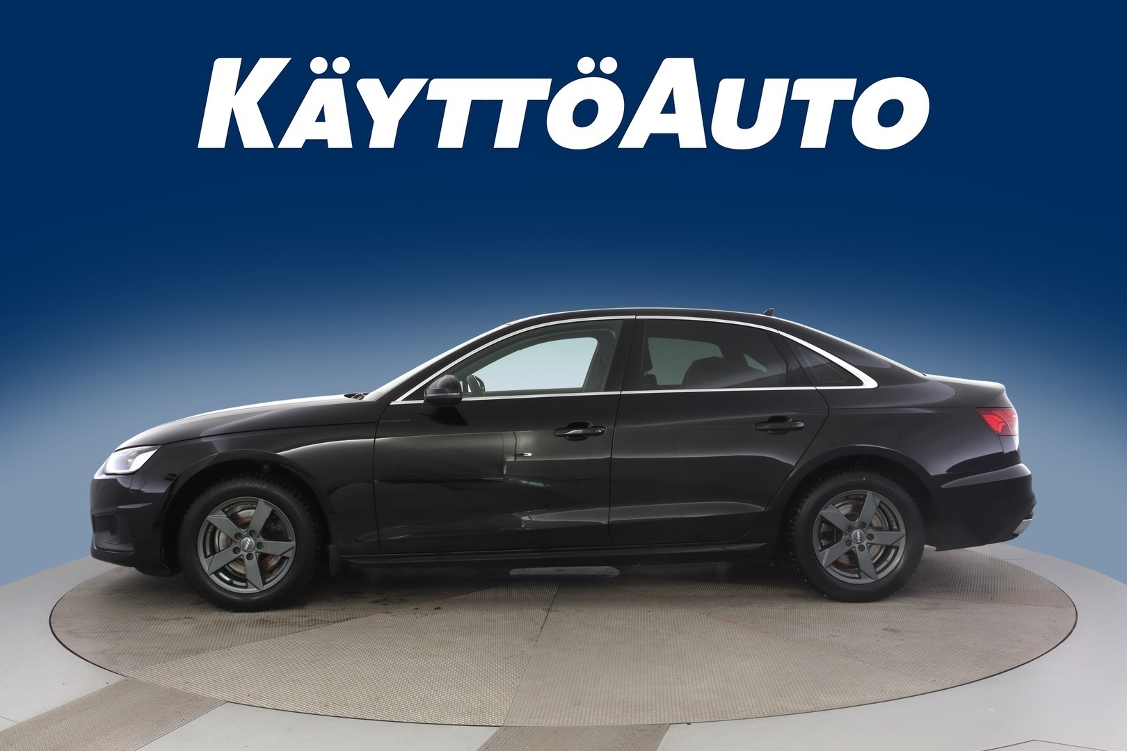 Audi A4 2020, photo 2/55