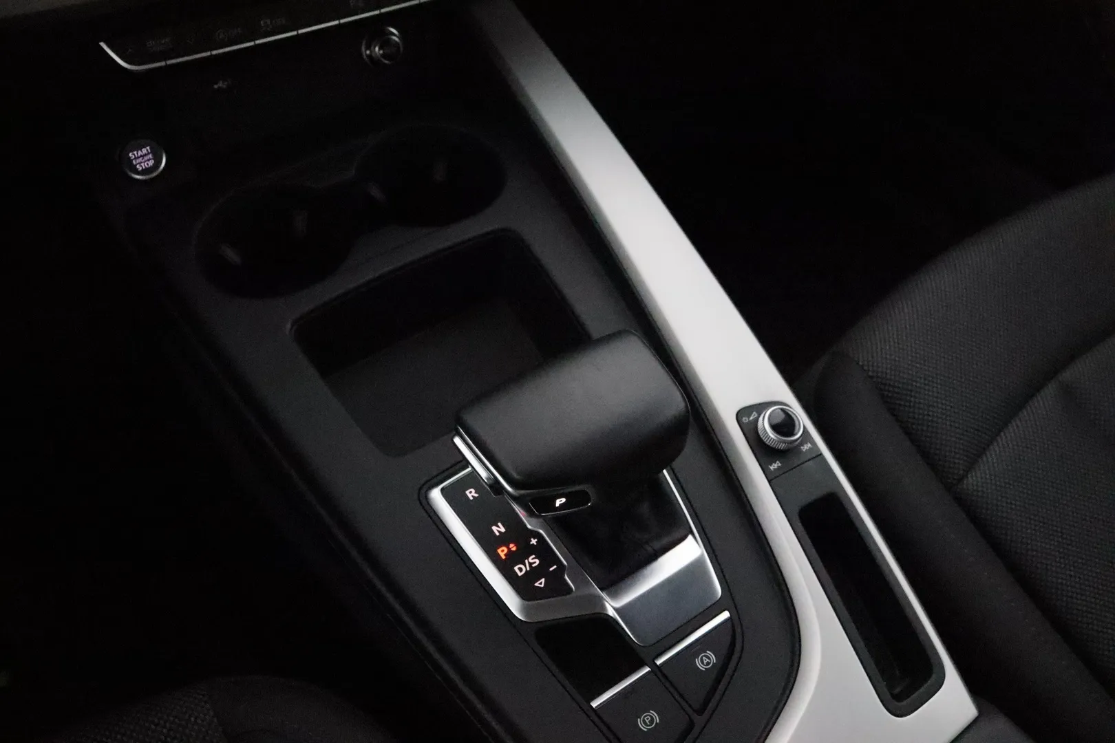 AUDI A4 SZC-785 carousel image