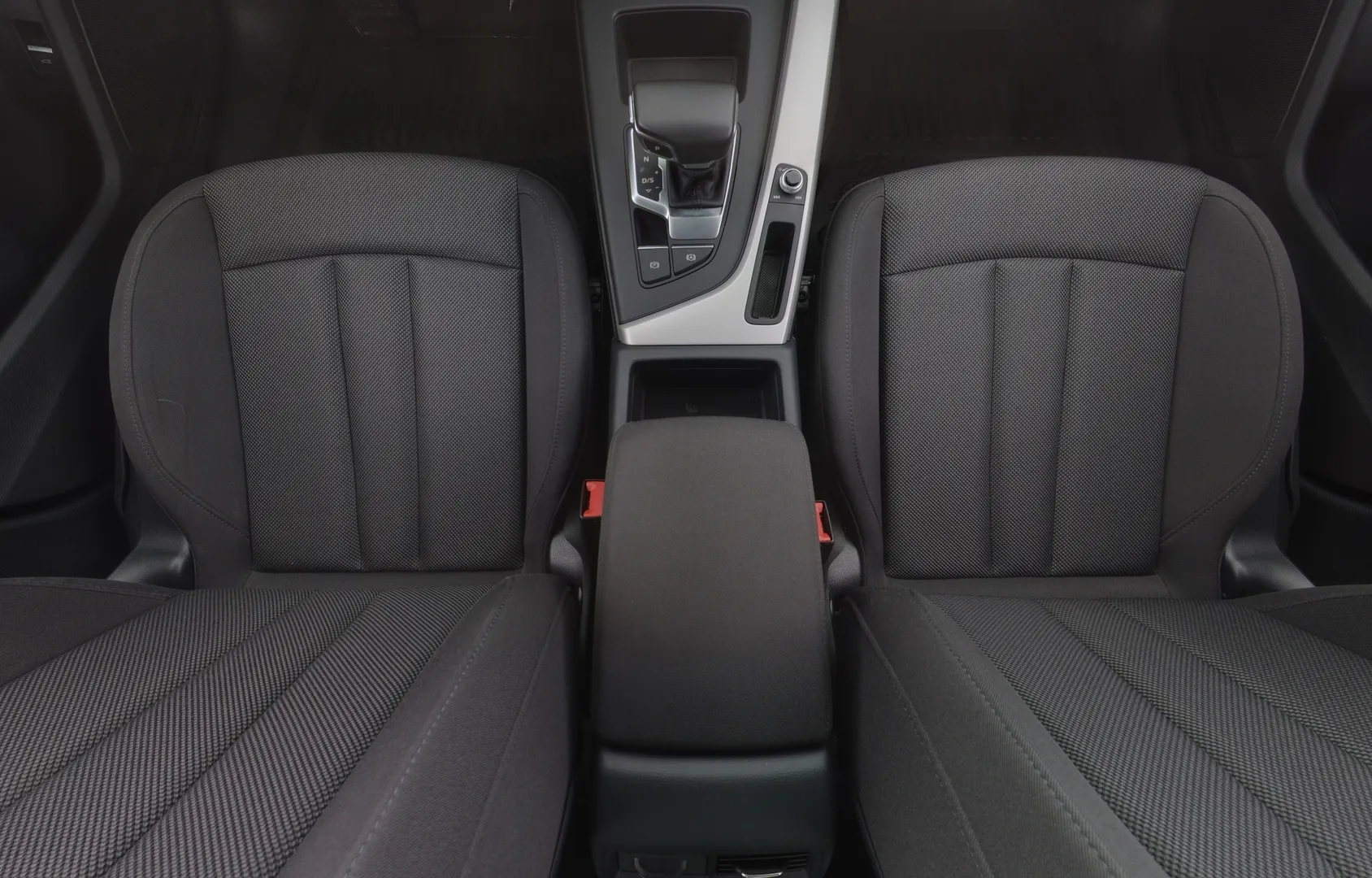 AUDI A4 SZC-785 carousel image