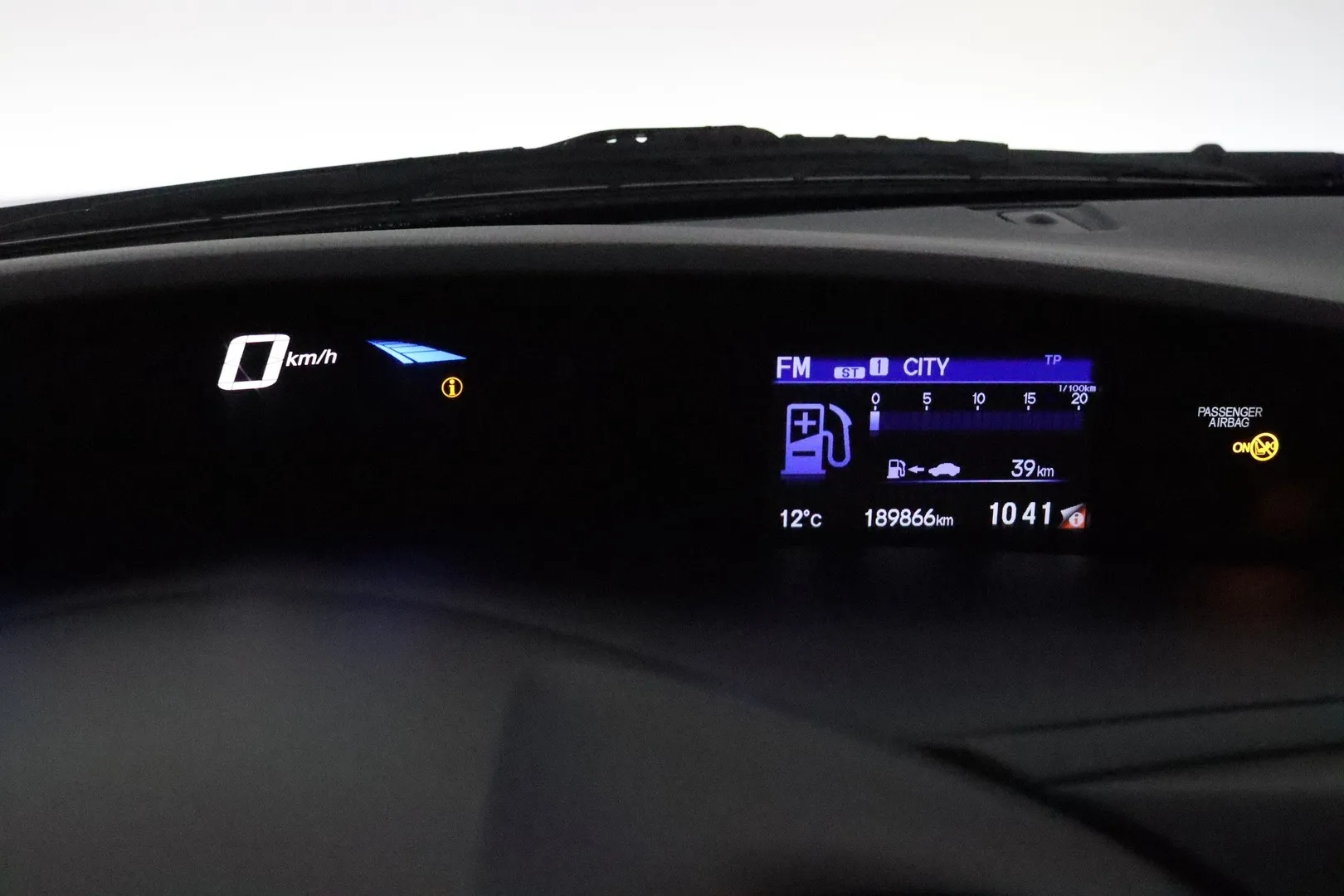 HONDA Civic ZKL-572 carousel image