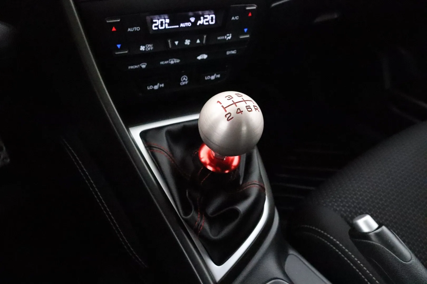 HONDA Civic ZKL-572 carousel image