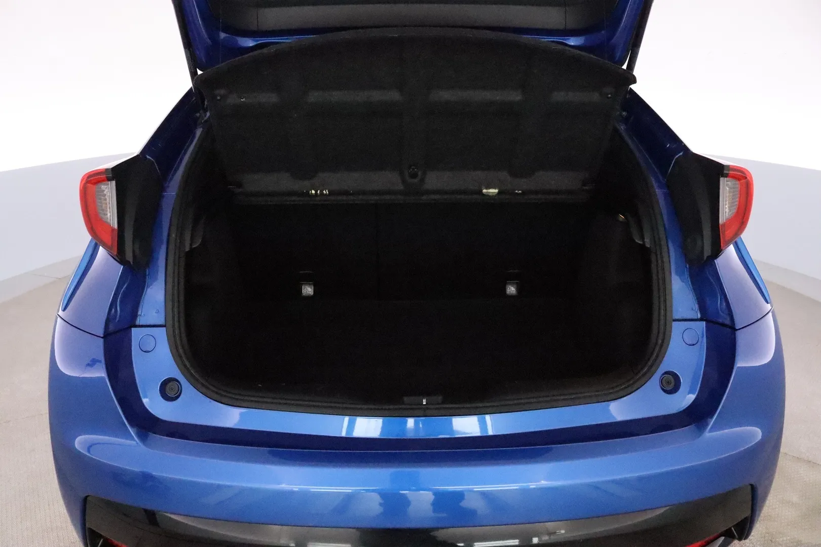 HONDA Civic ZKL-572 carousel image