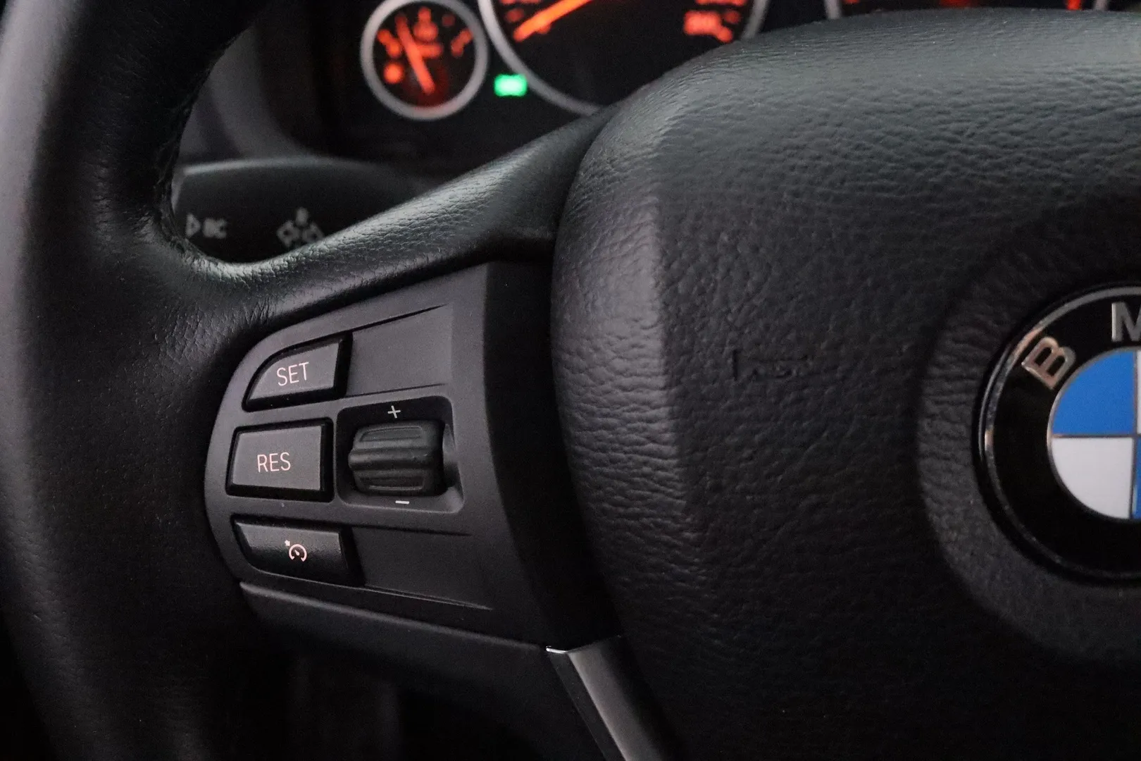 BMW X3 BUO-840 carousel image