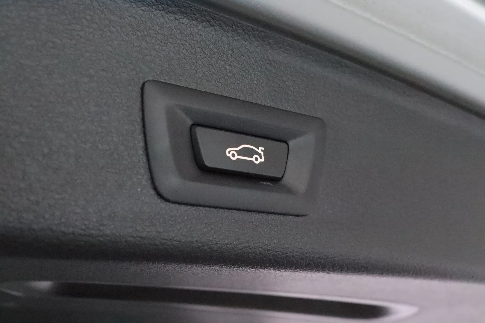 BMW X3 BUO-840 carousel image