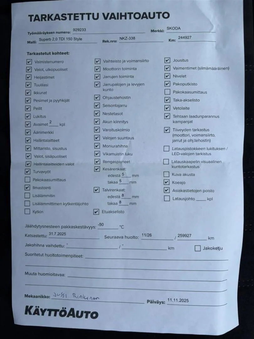 SKODA Superb NKZ-338 carousel image