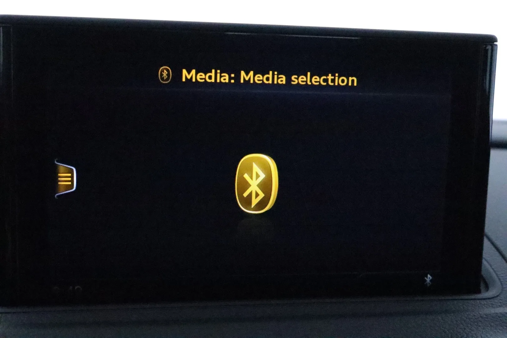 Audi A3 EOE-551 carousel image