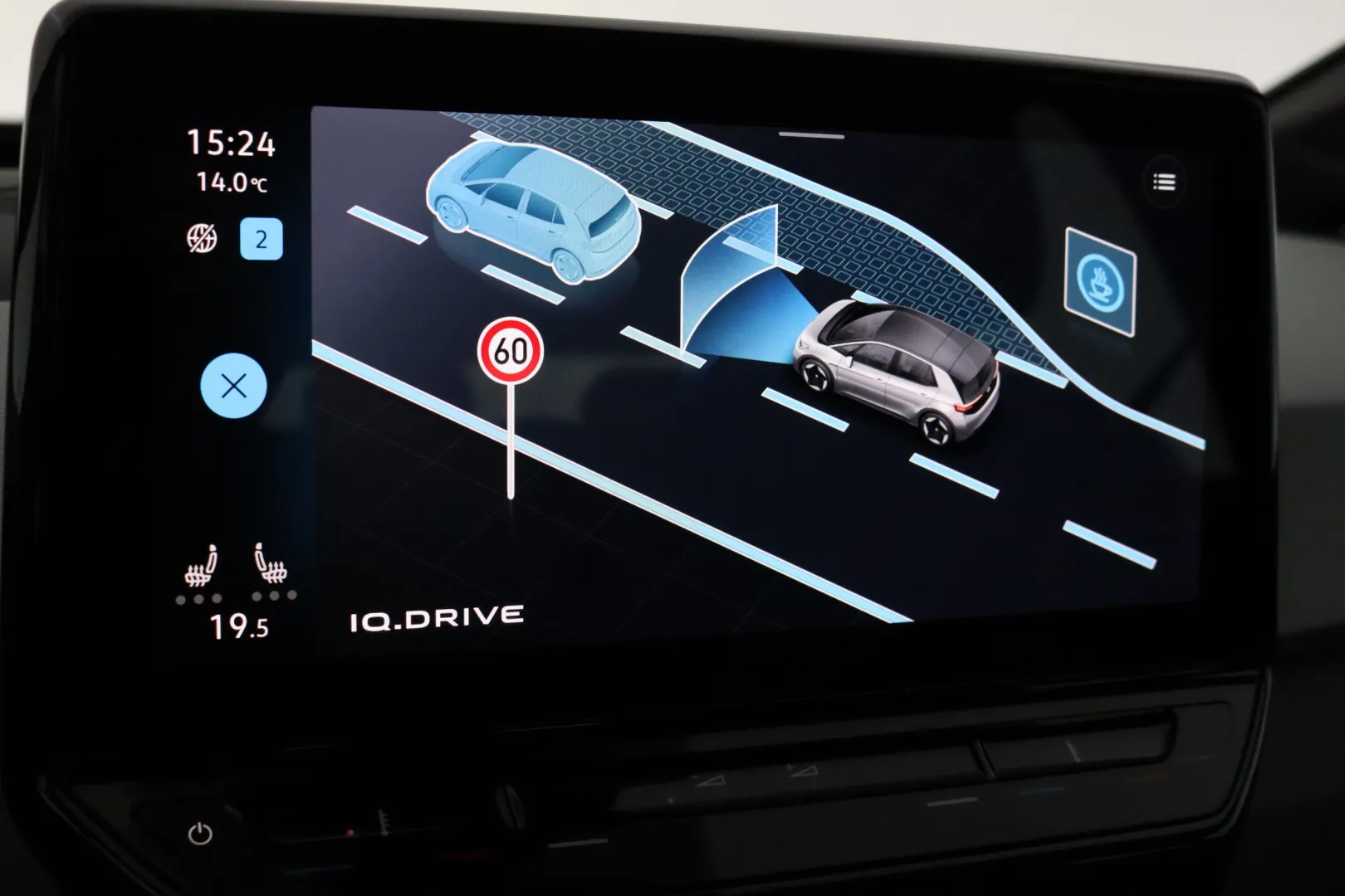 VOLKSWAGEN ID.3 OZR-965 carousel image