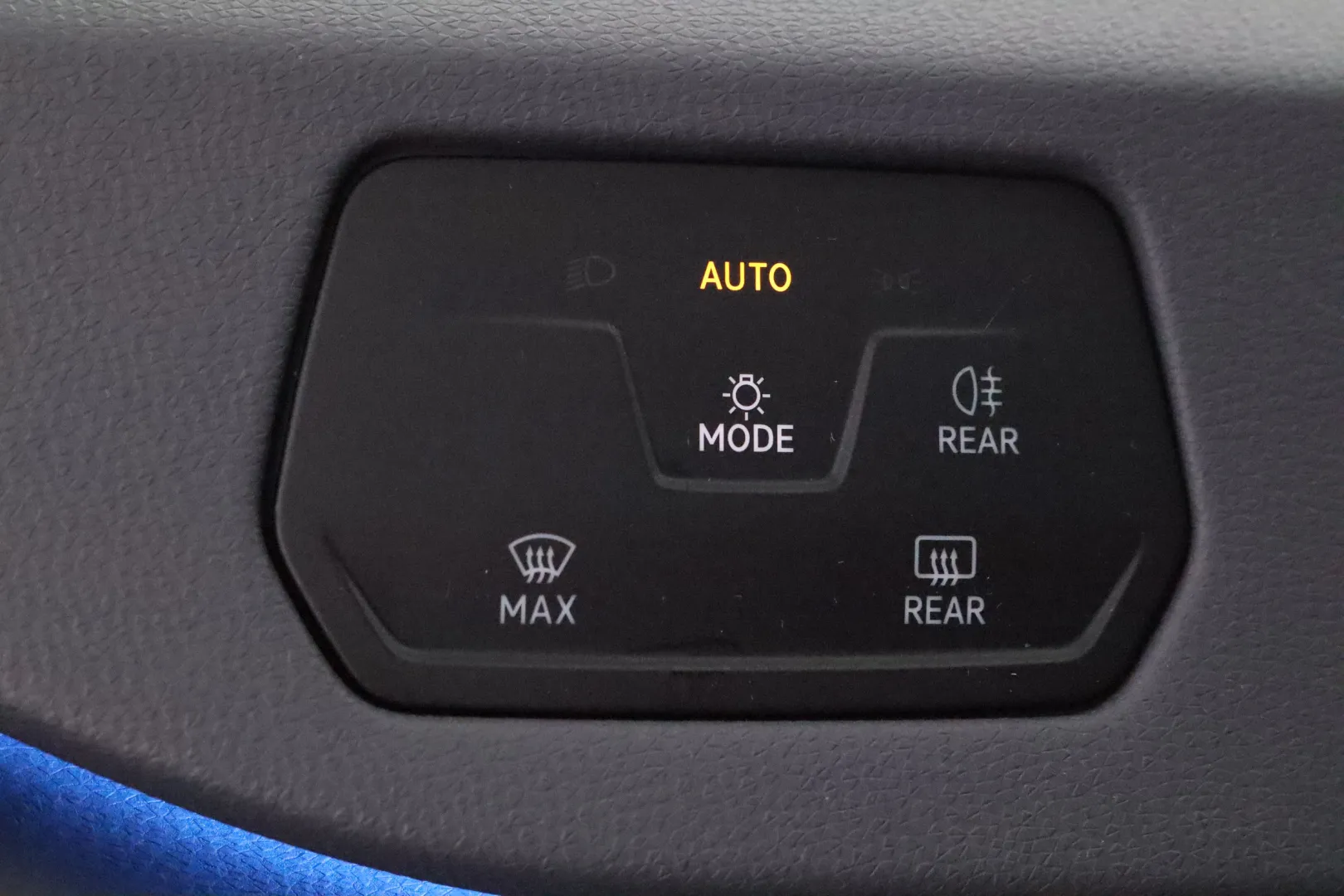 Volkswagen ID.3 GPY-617 carousel image