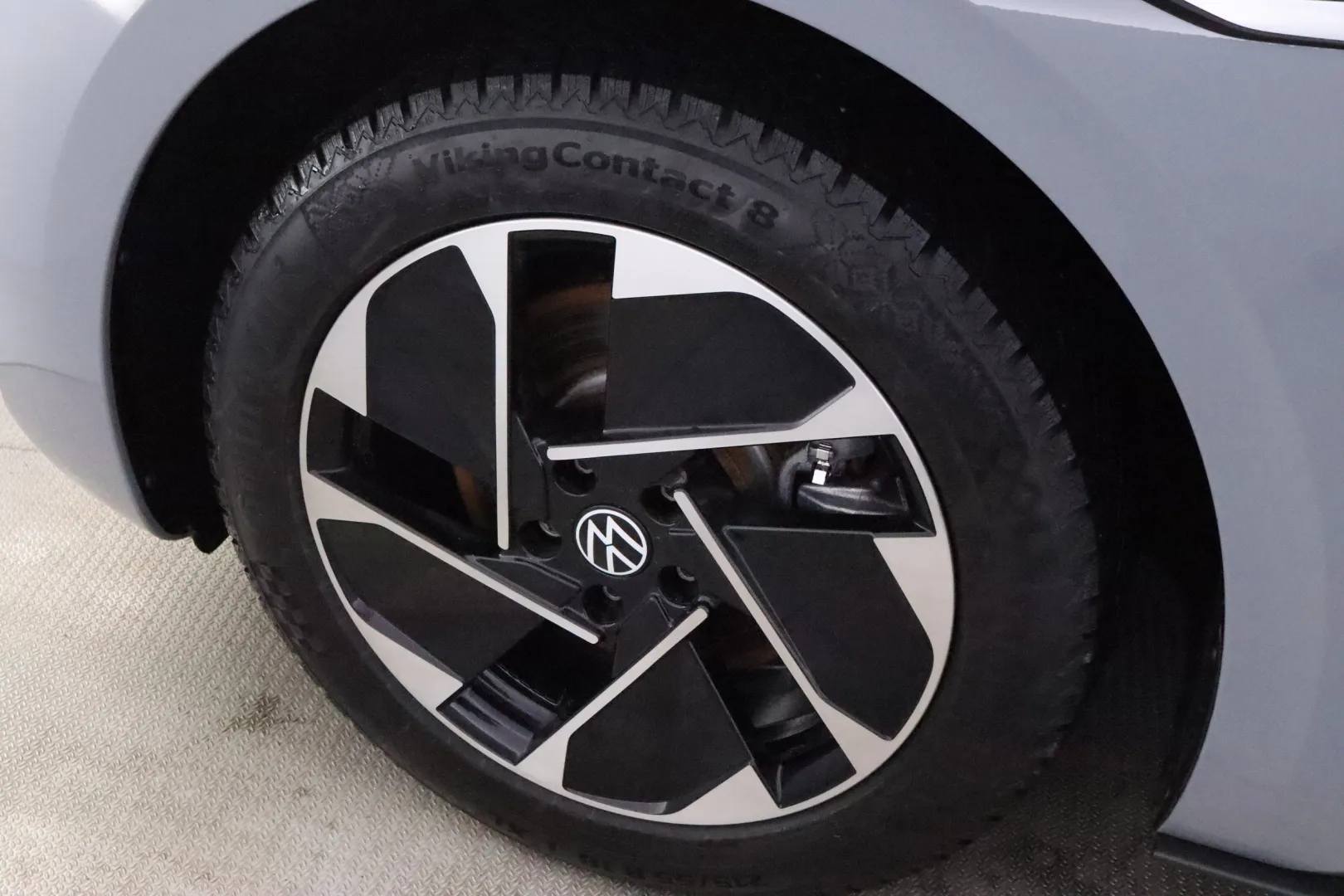 Volkswagen ID.3 GPY-617 carousel image