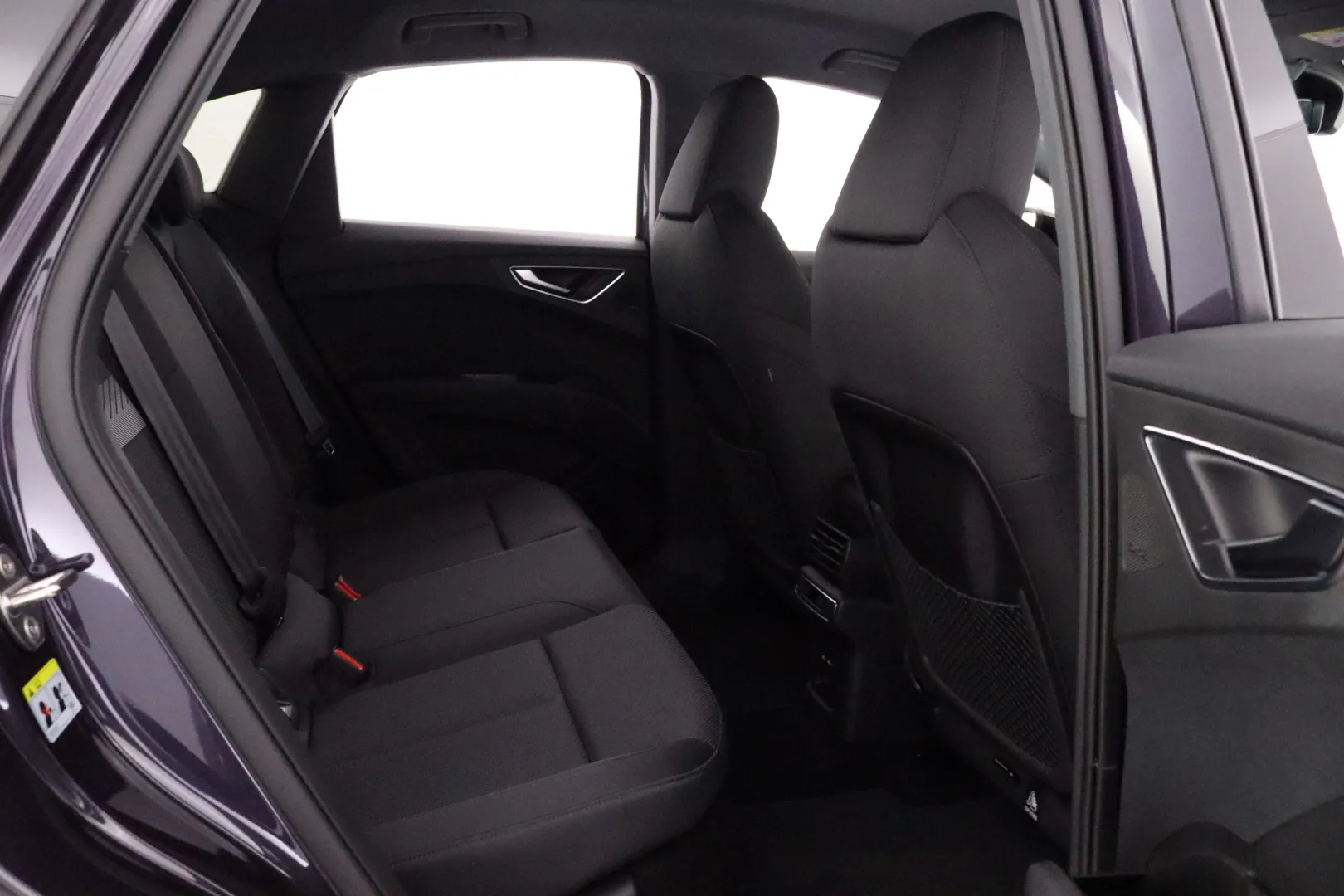 Audi Q4 e-tron NOG-207 carousel image