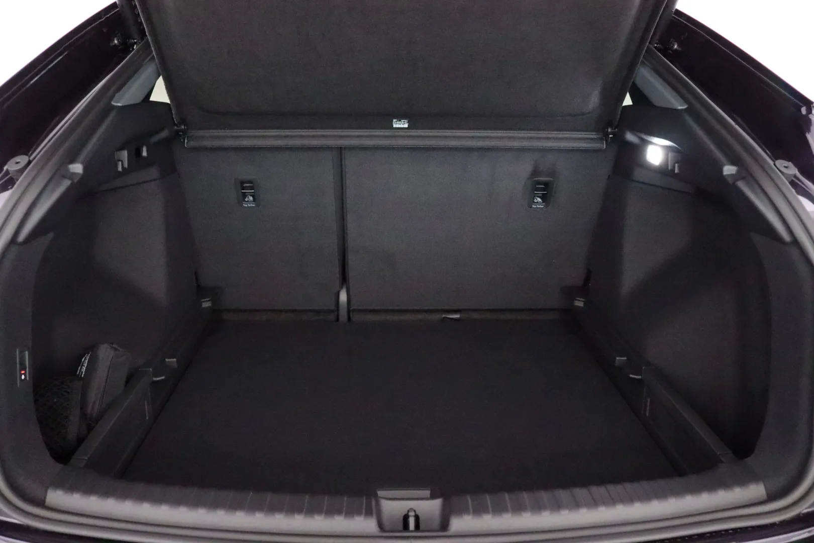 Audi Q4 e-tron NOG-207 carousel image