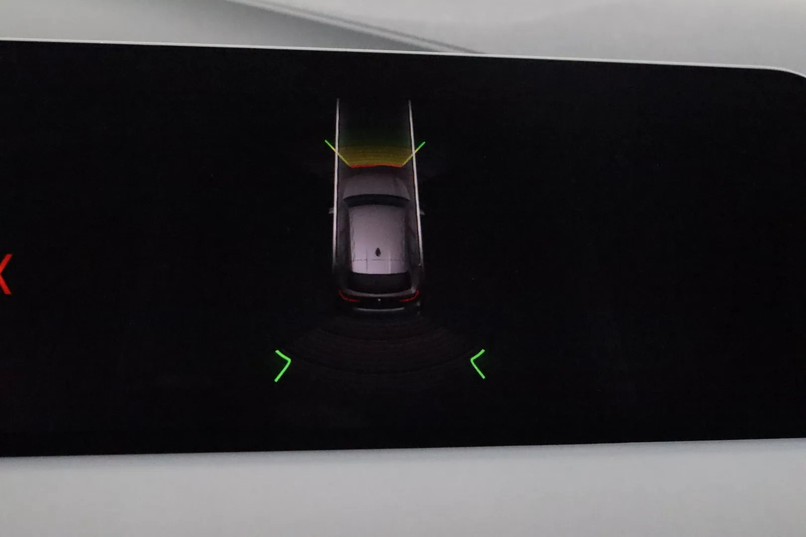 BMW 118 FIA-906 carousel image