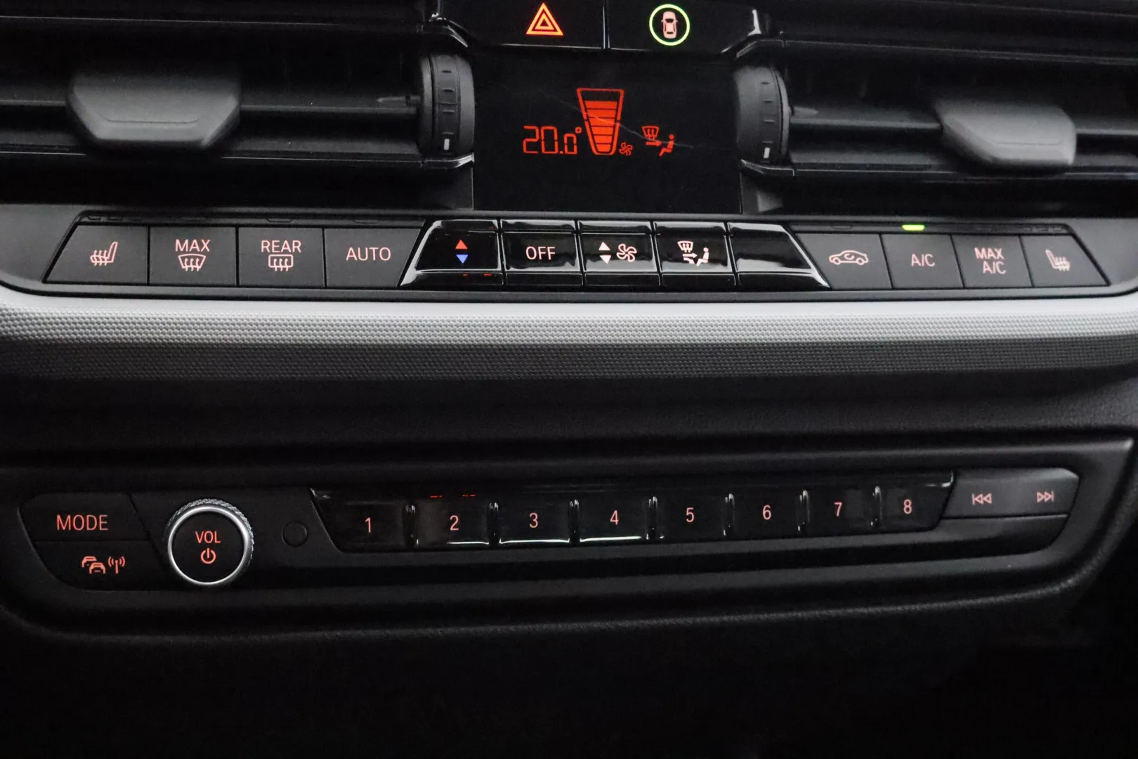 BMW 118 FIA-906 carousel image