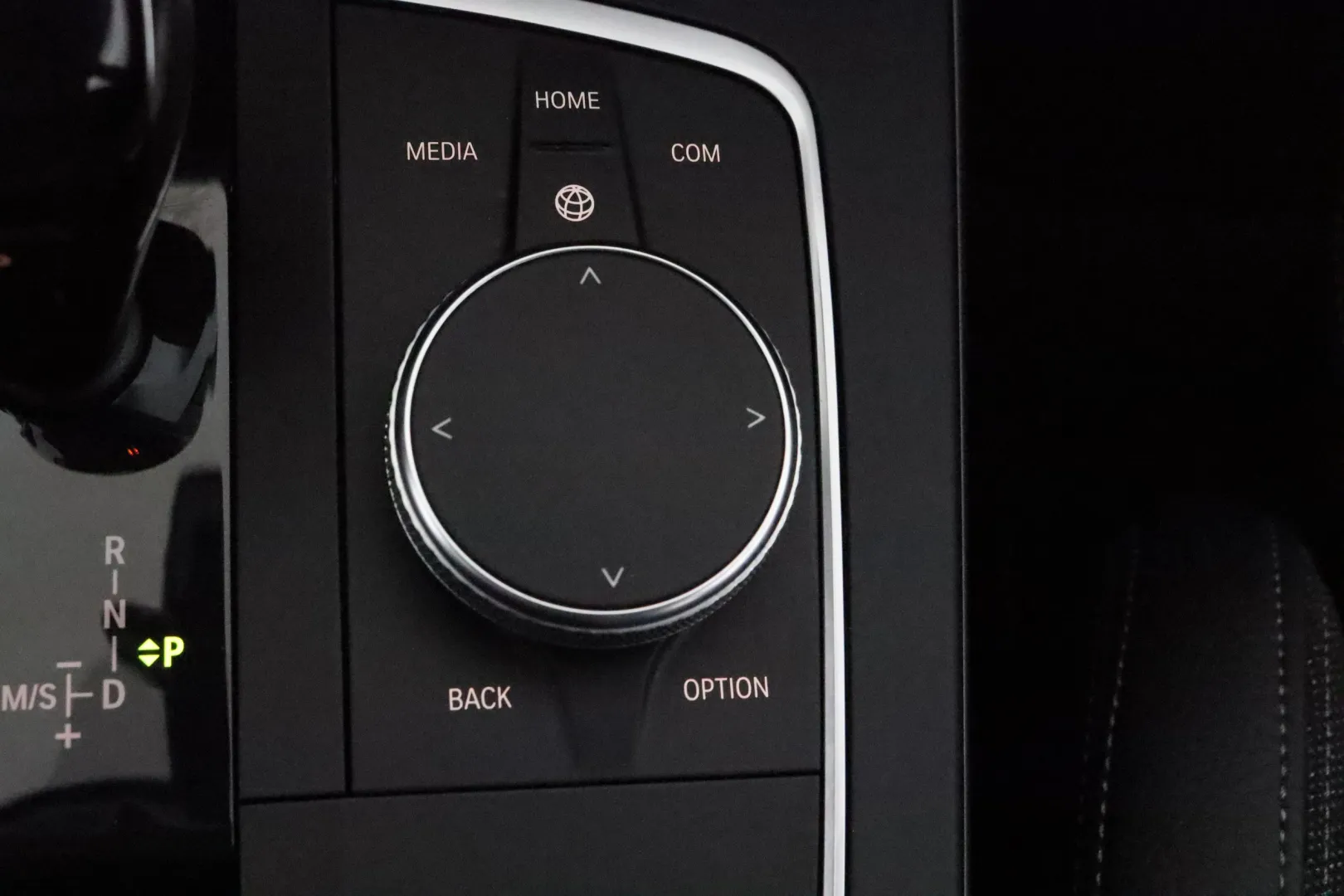 BMW 118 FIA-906 carousel image