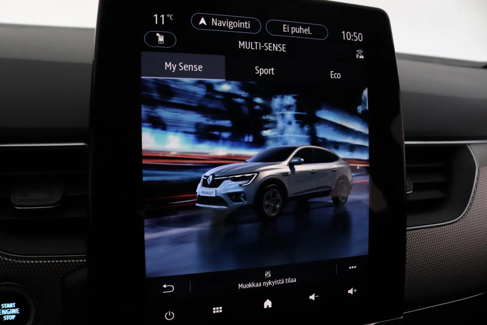 Renault Arkana MOC-928 carousel image