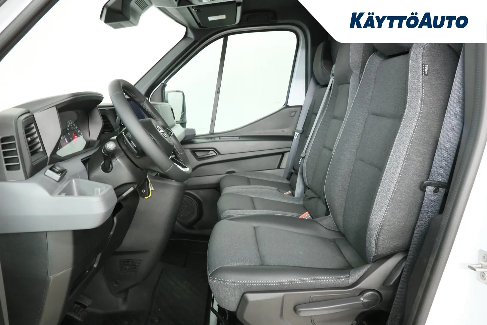 Nissan Interstar FSR-919 carousel image