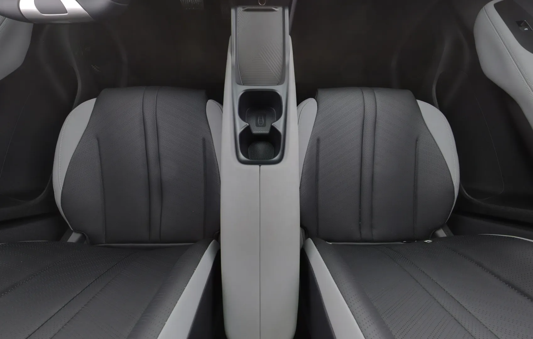 BYD Dolphin Surf FSS-166 carousel image