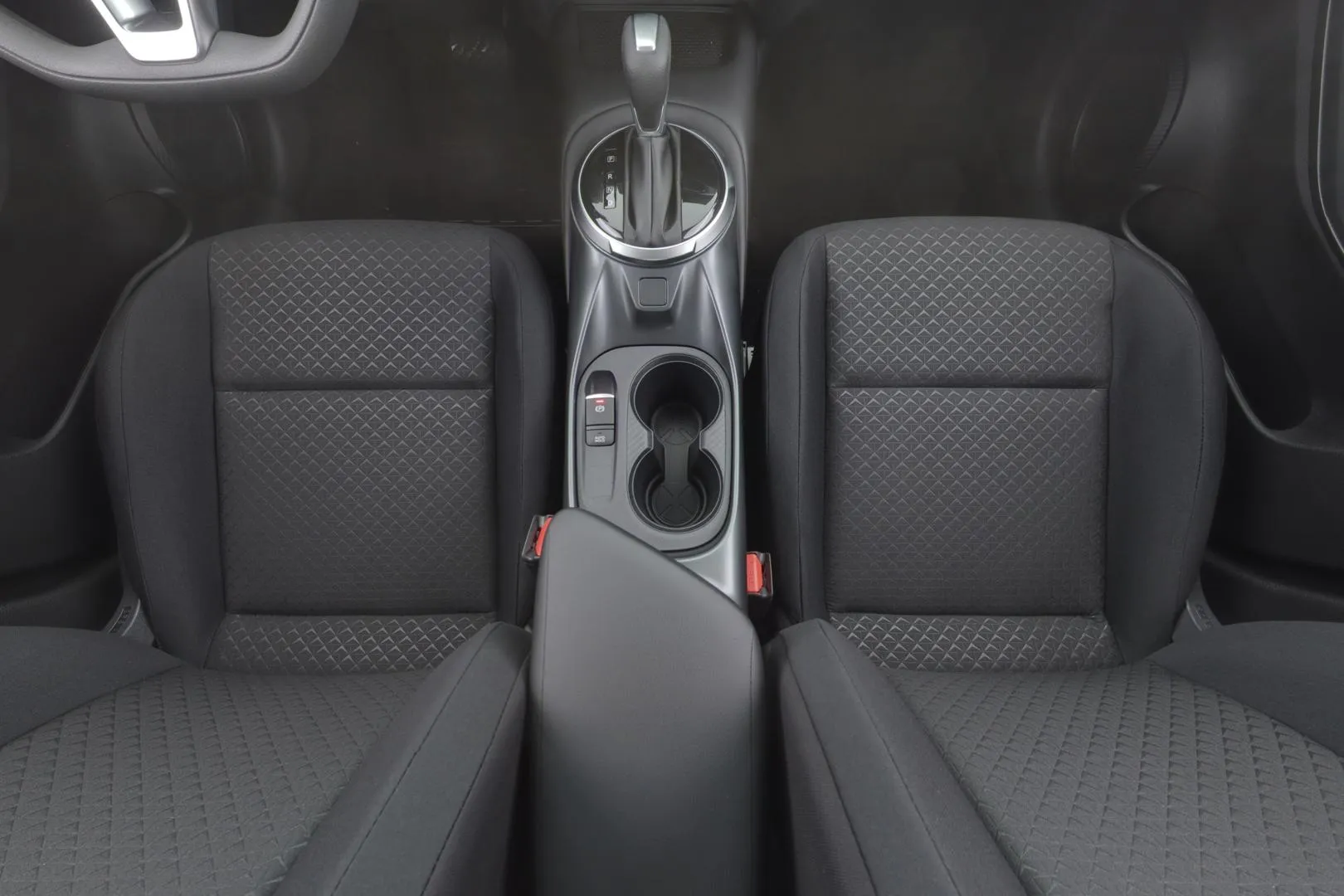 Nissan Juke ISU-488 carousel image