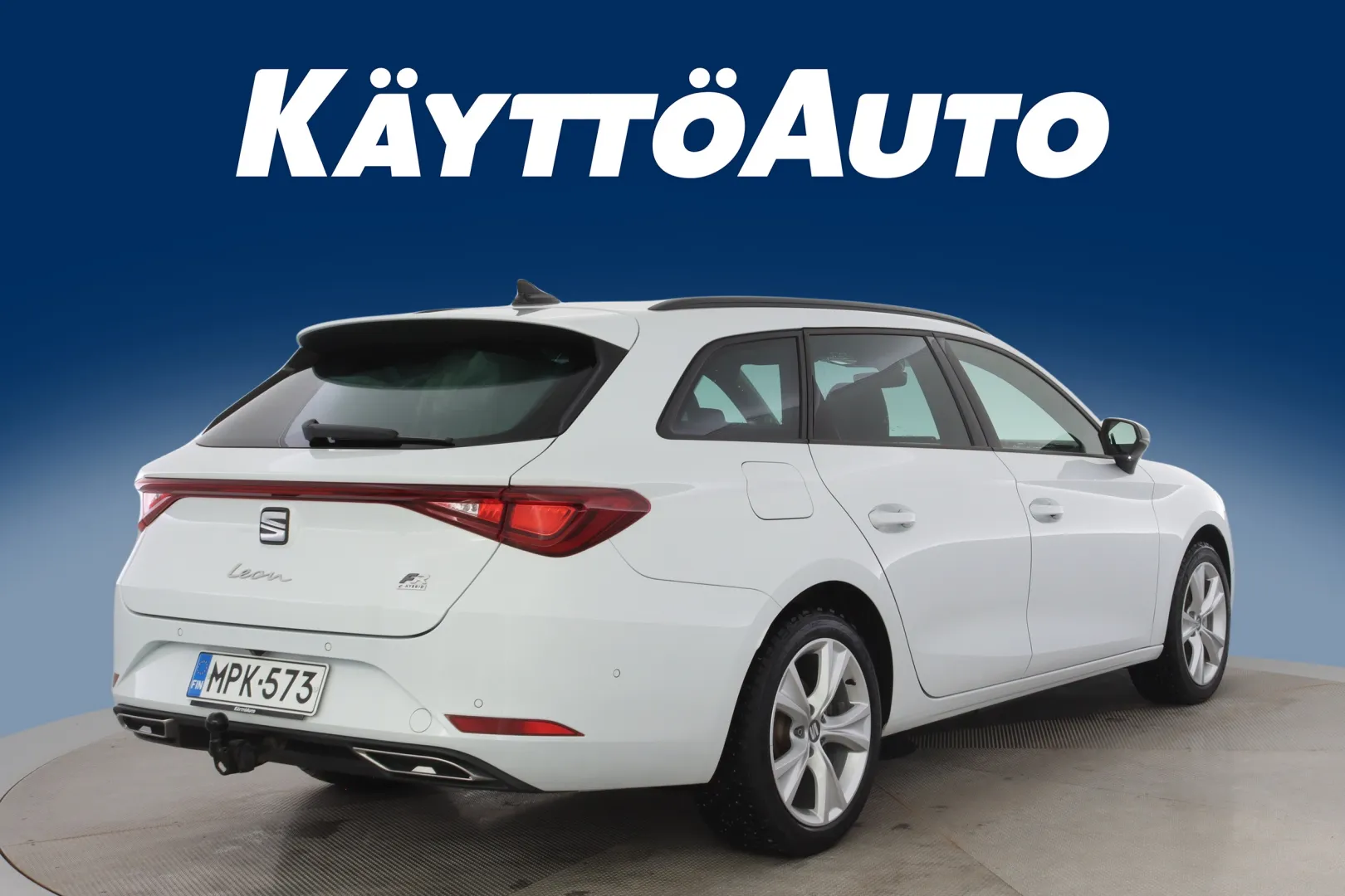 SEAT Leon Sportstourer MPK-573 carousel image