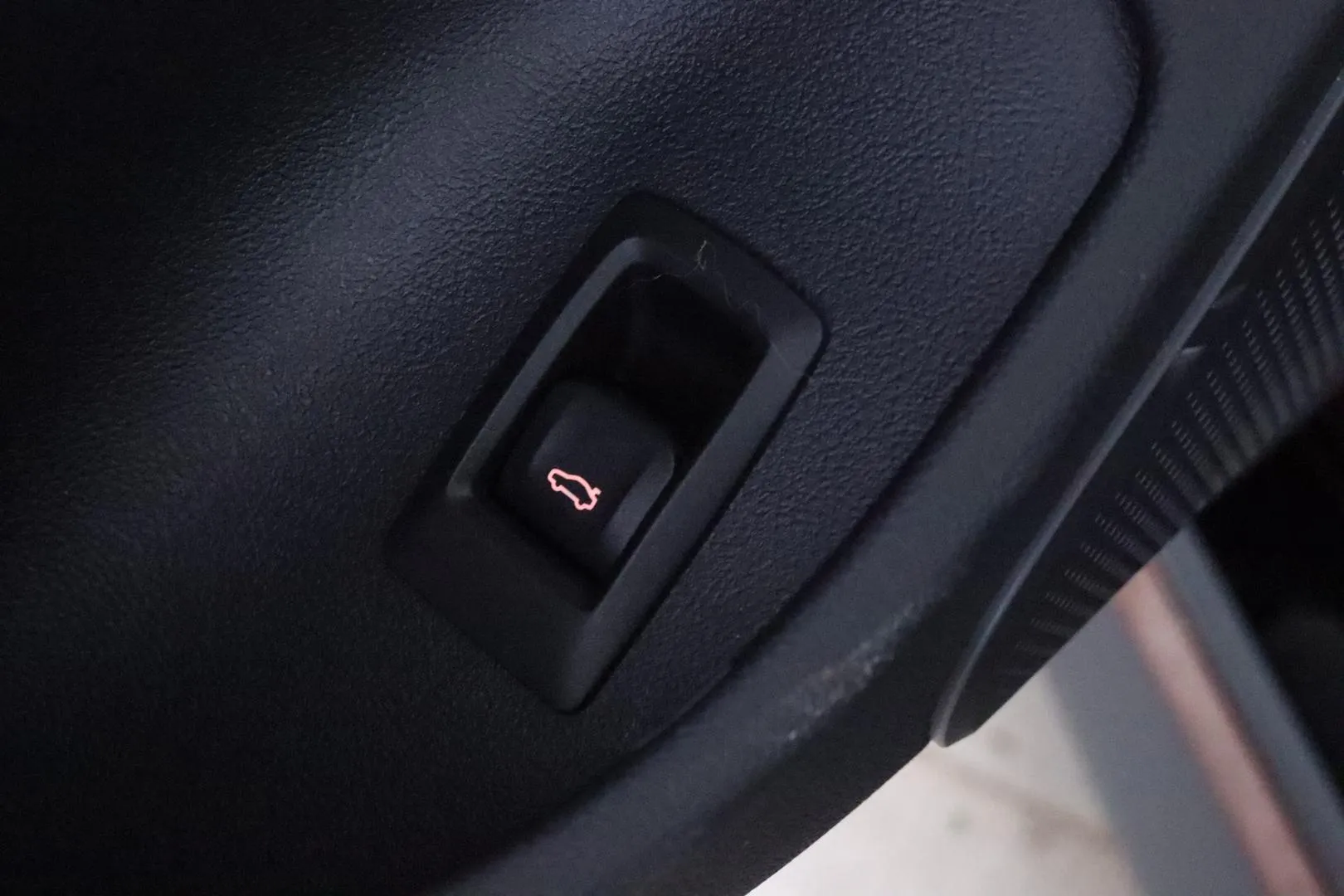 BMW I4 M50 OZZ-383 carousel image