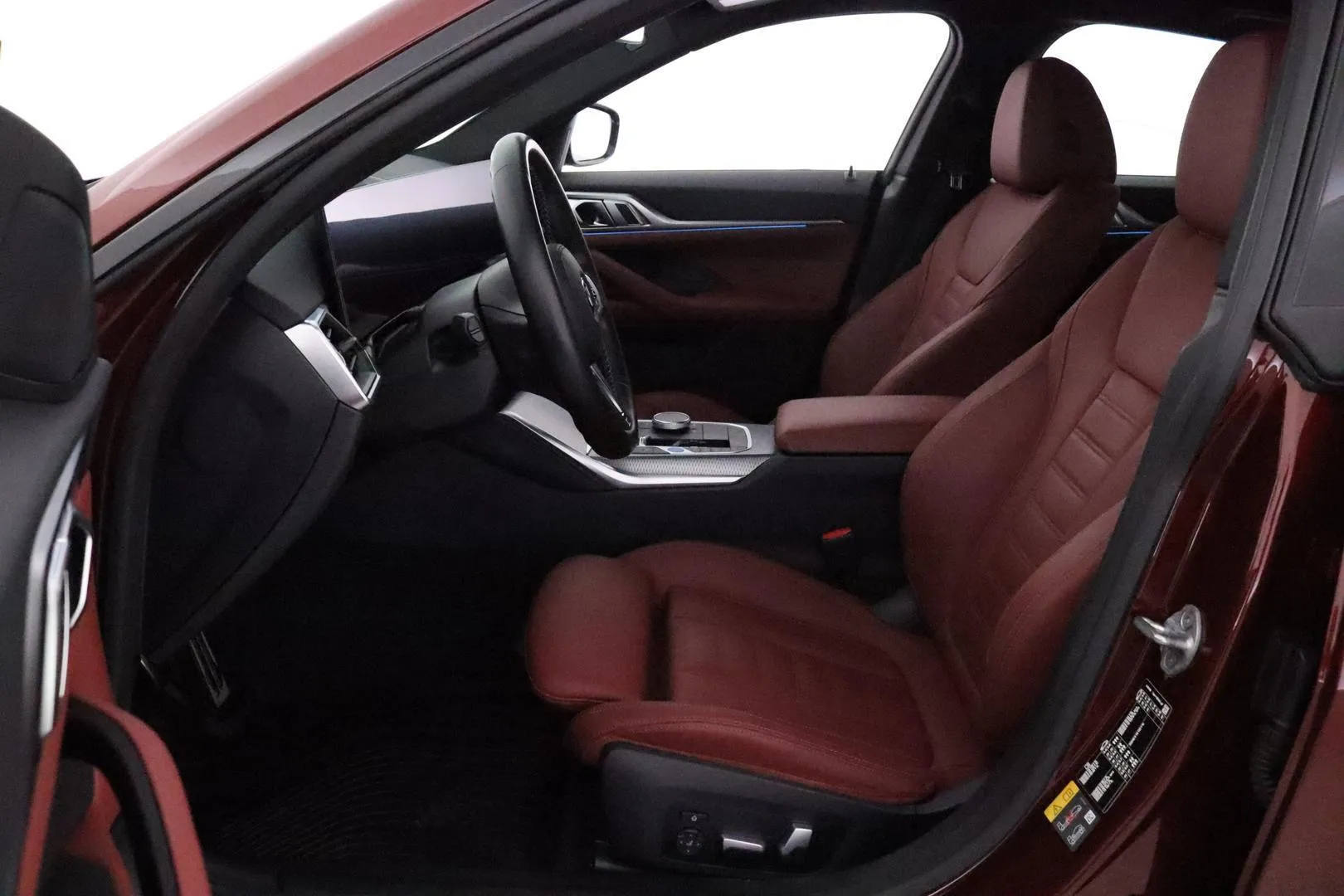 BMW I4 M50 OZZ-383 carousel image