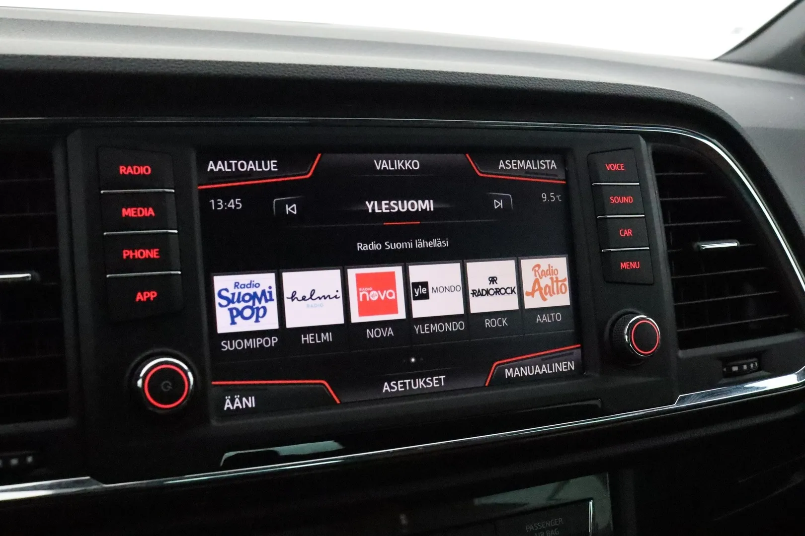 SEAT Ateca IMT-108 carousel image