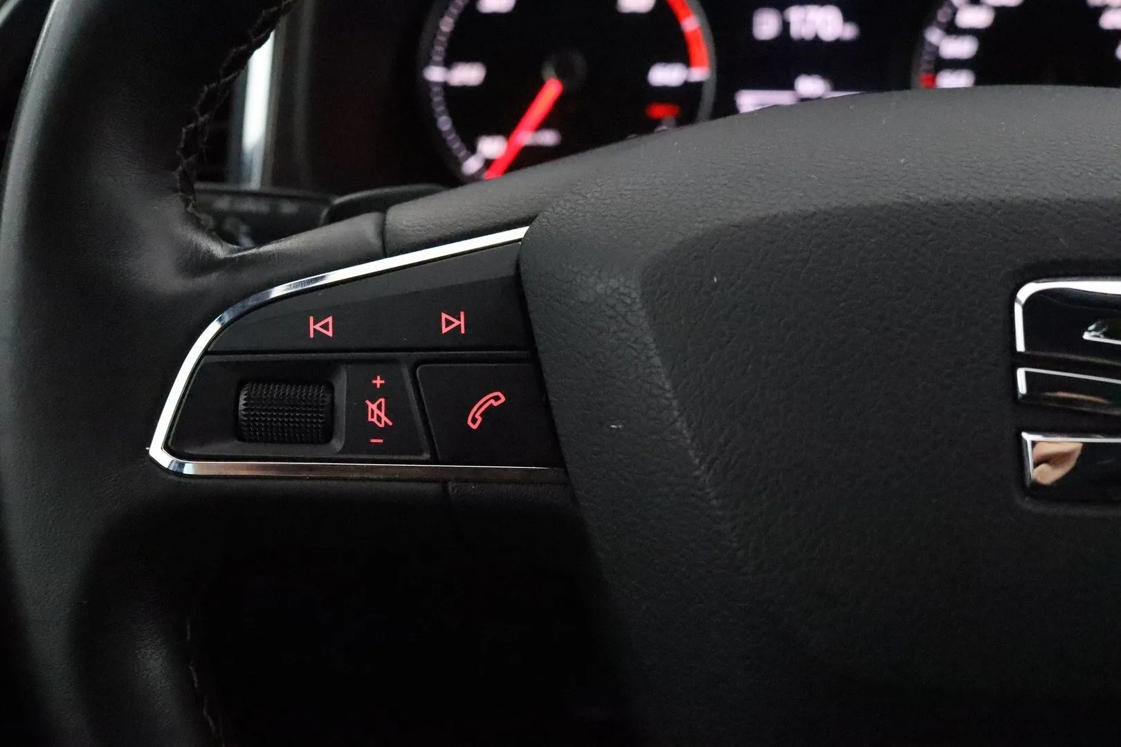 SEAT Ateca IMT-108 carousel image