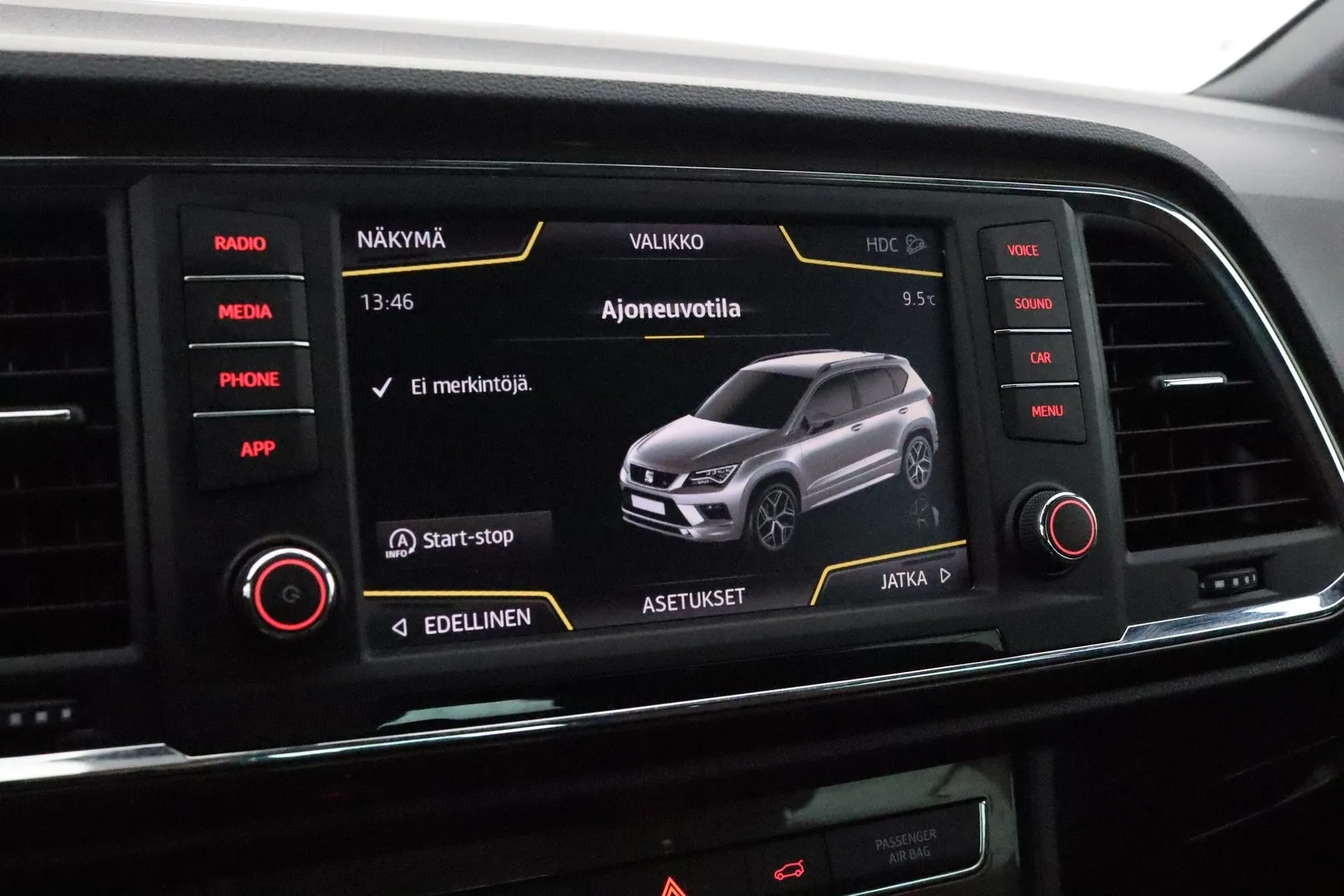 SEAT Ateca IMT-108 carousel image