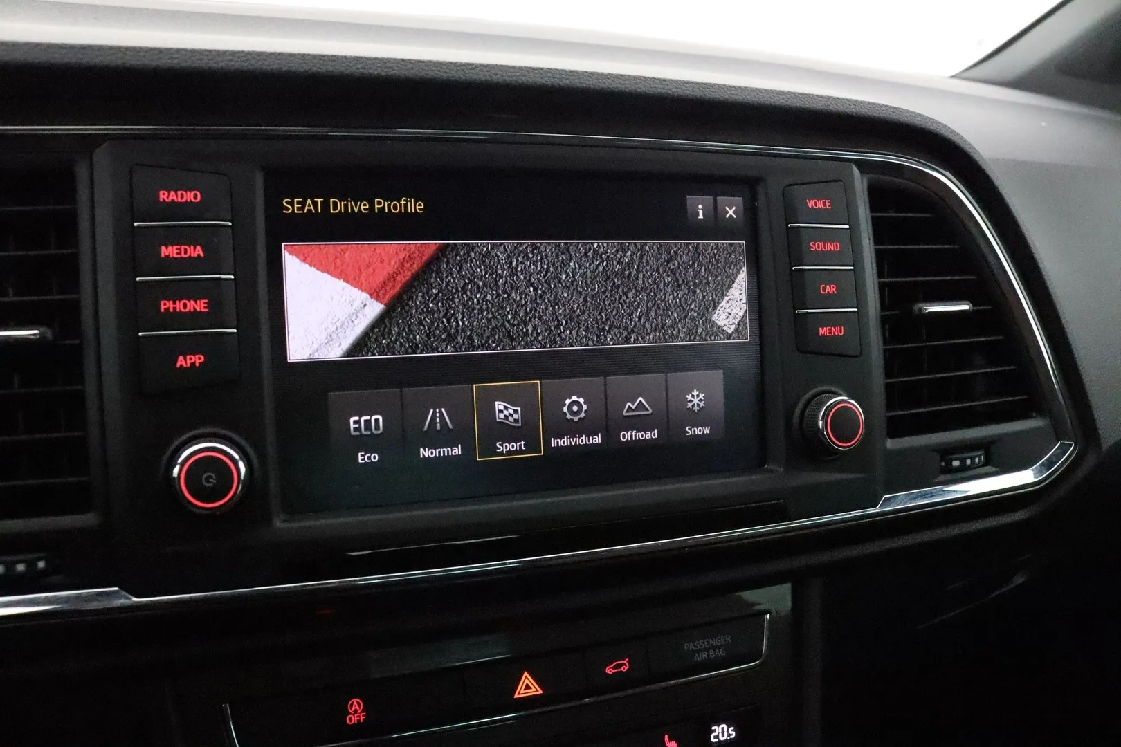 SEAT Ateca IMT-108 carousel image