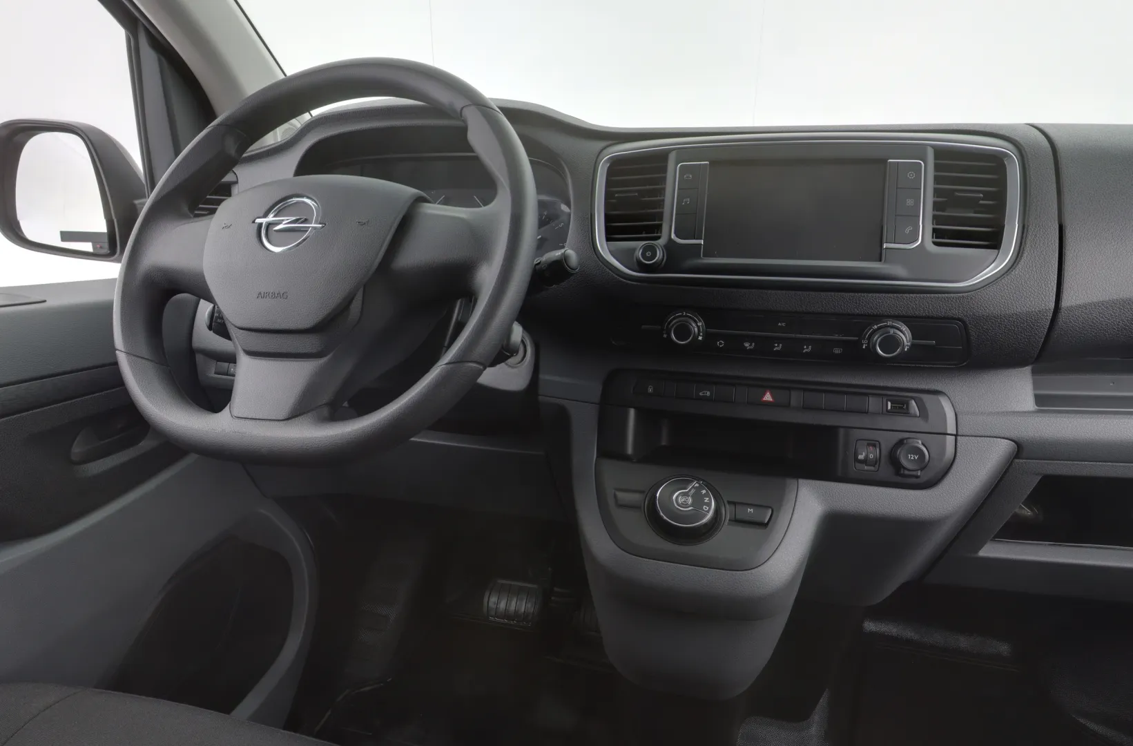 OPEL Vivaro RUX-982 carousel image