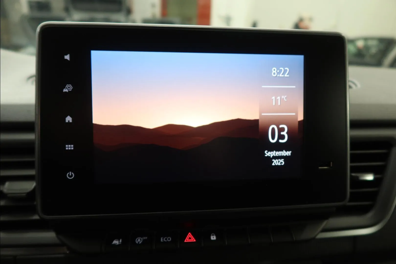 Nissan Primastar FSR-873 carousel image
