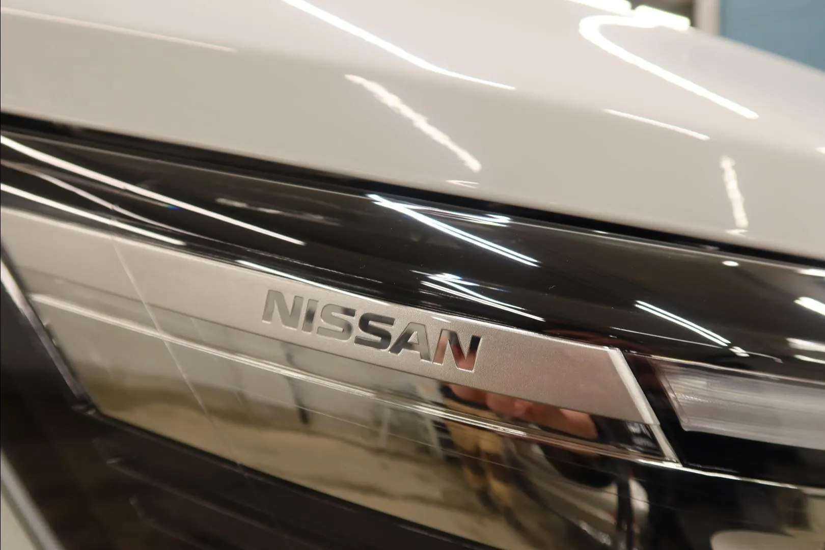 Nissan Primastar FSR-873 carousel image
