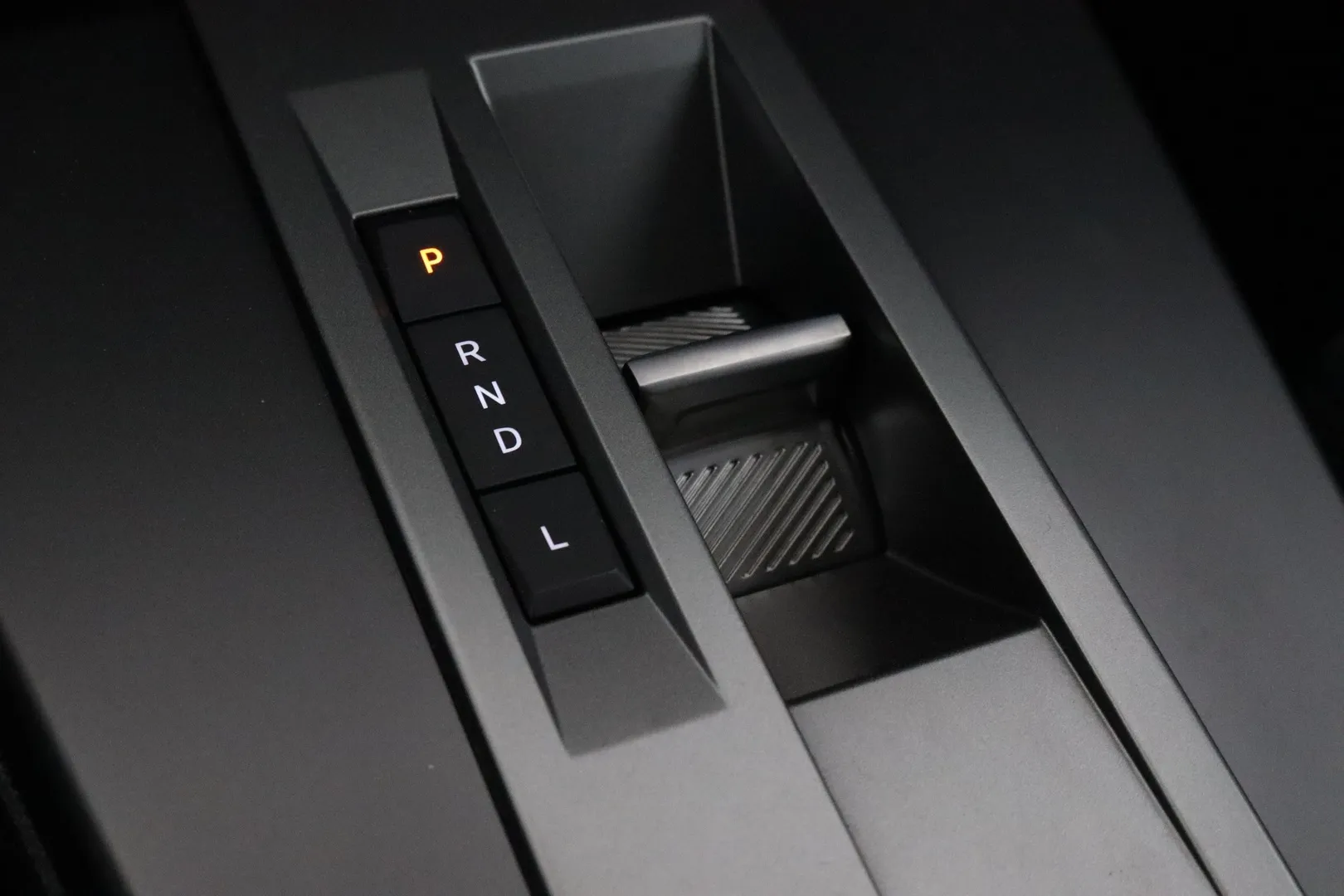 Opel Frontera NOK-248 carousel image