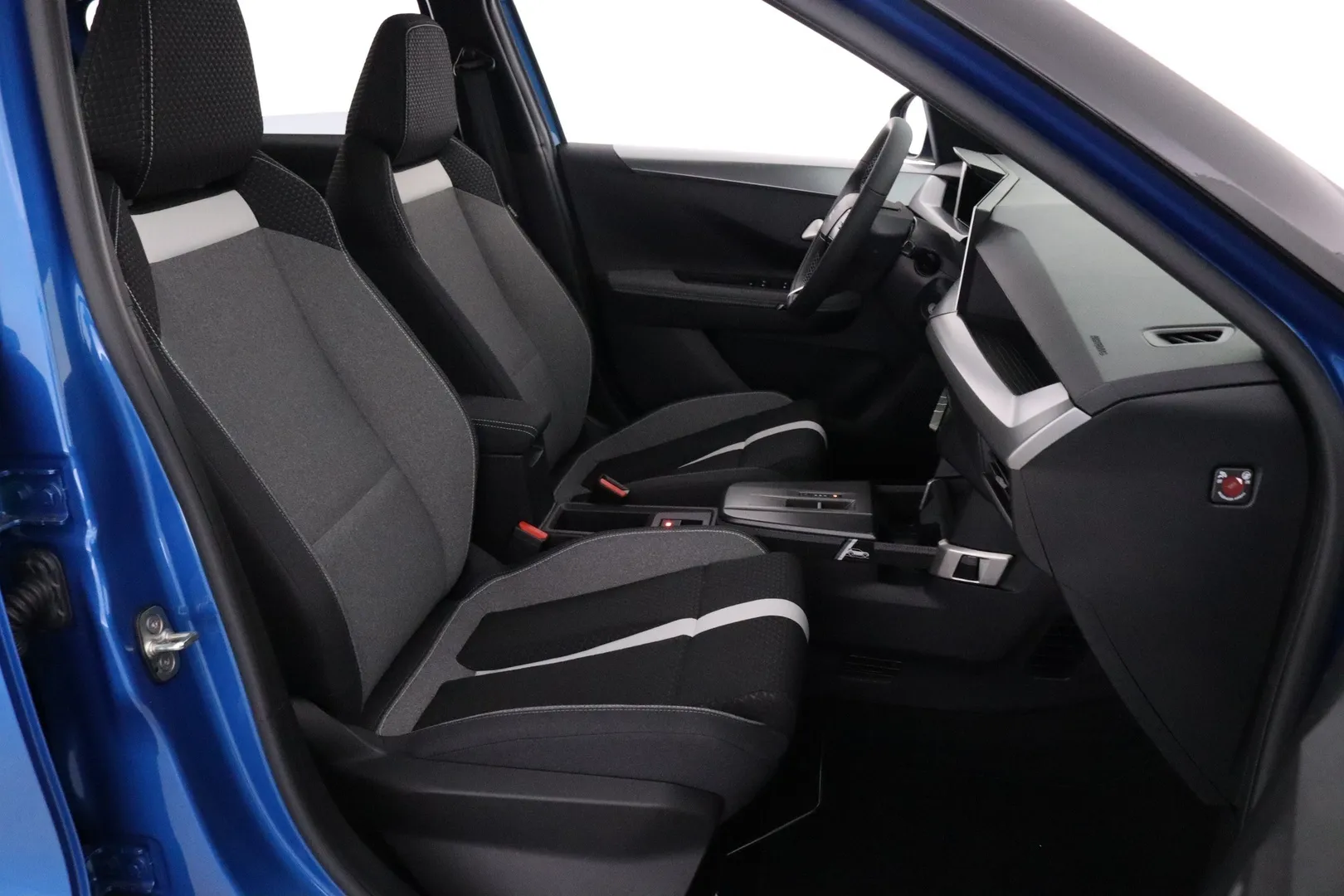 Opel Frontera NOK-250 carousel image