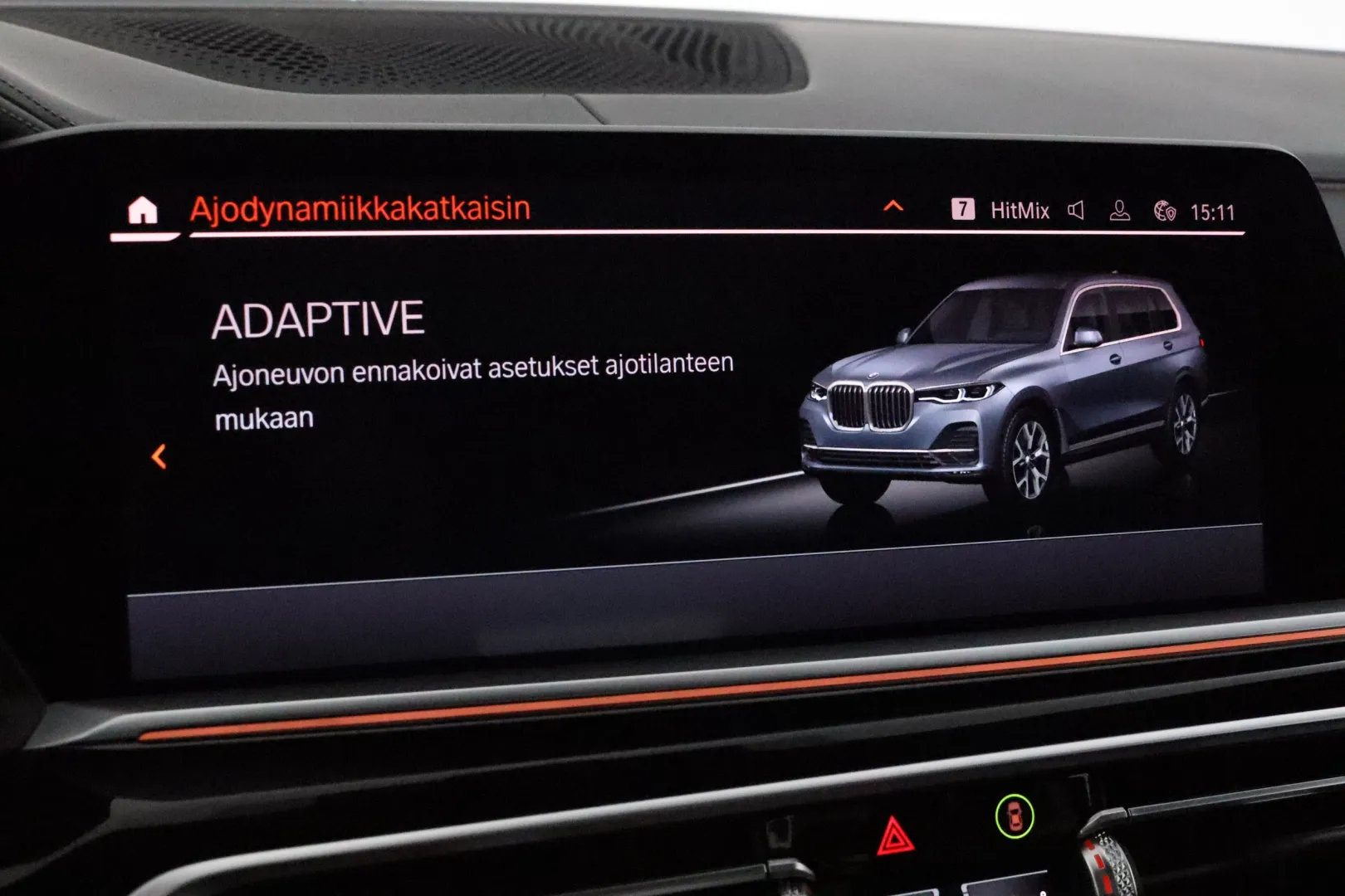 BMW X7 YLE-206 carousel image