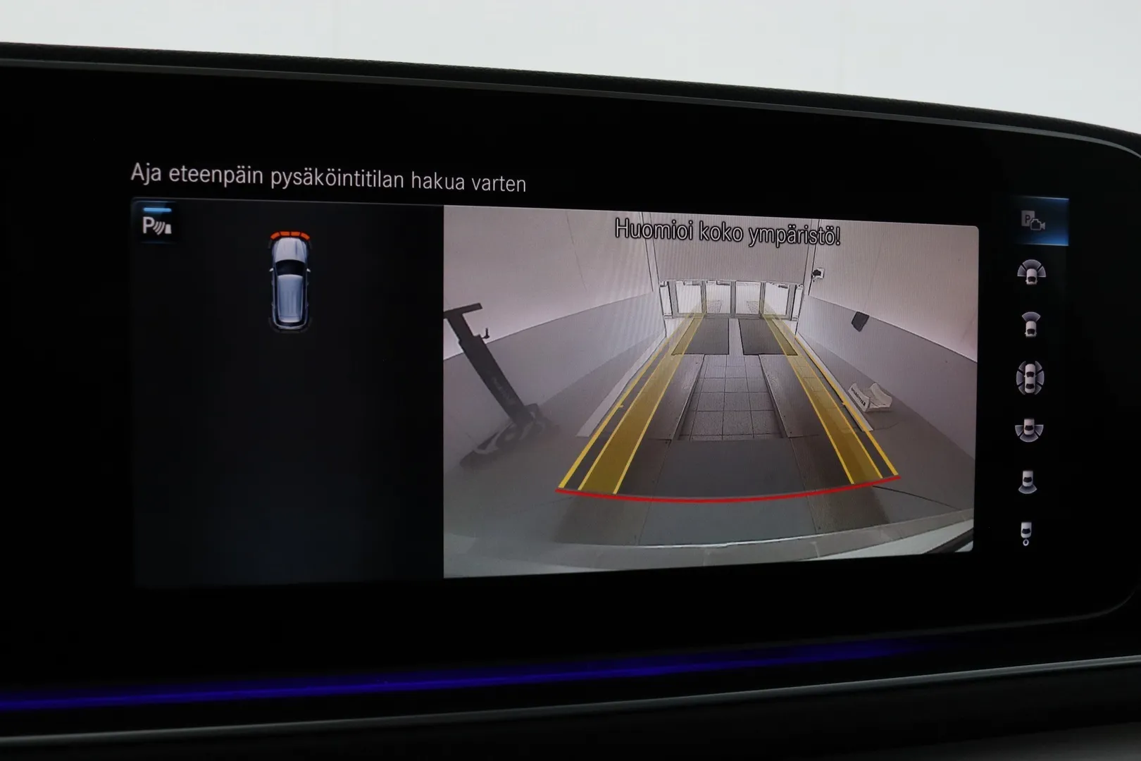 Mercedes-Benz GLE JLO-177 carousel image