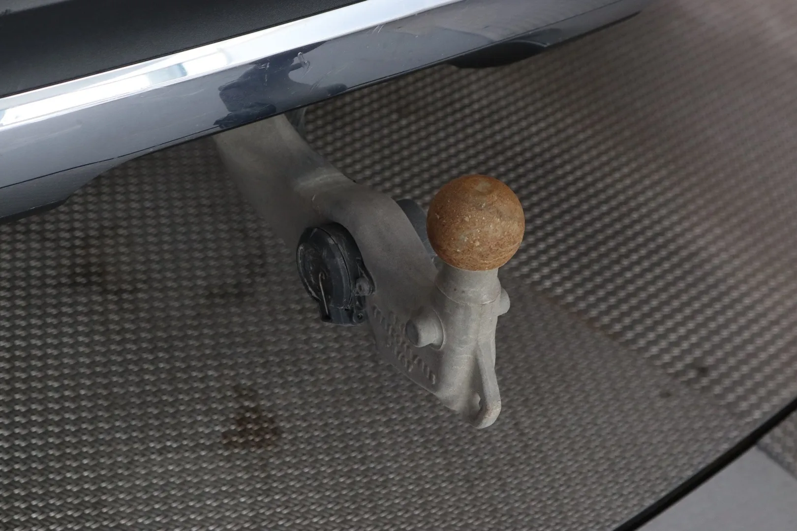 Mercedes-Benz GLE JLO-177 carousel image