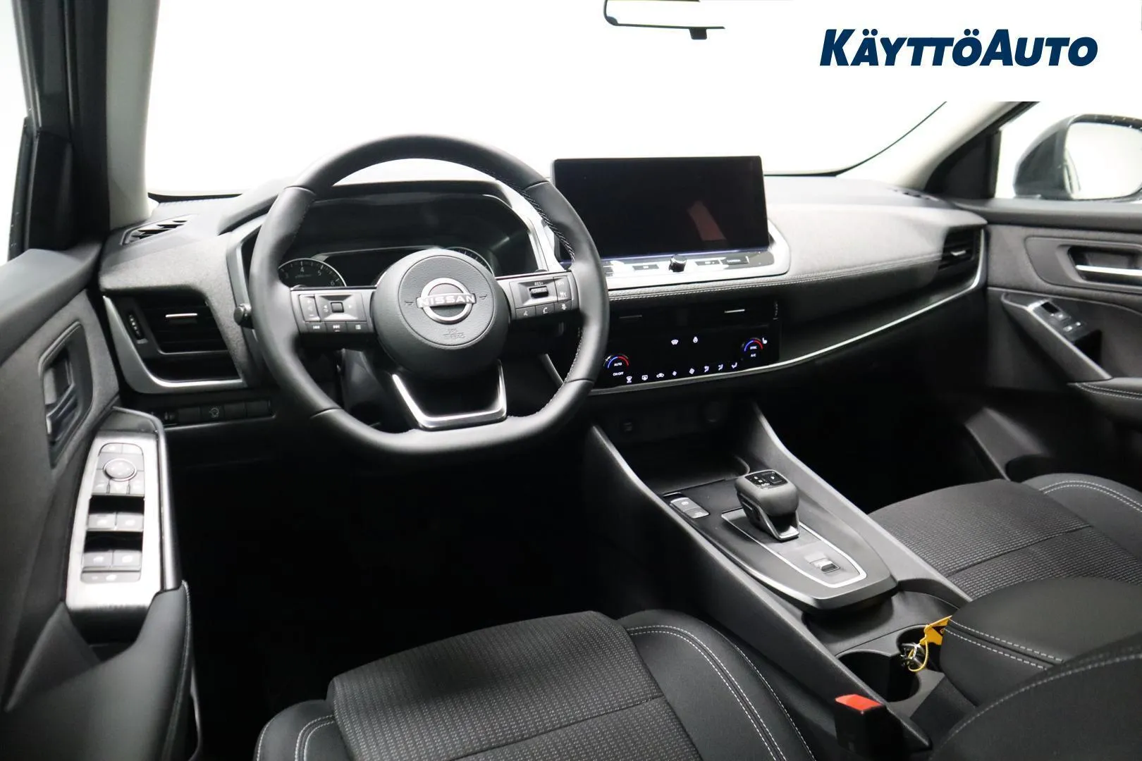 Nissan Qashqai ISU-597 carousel image