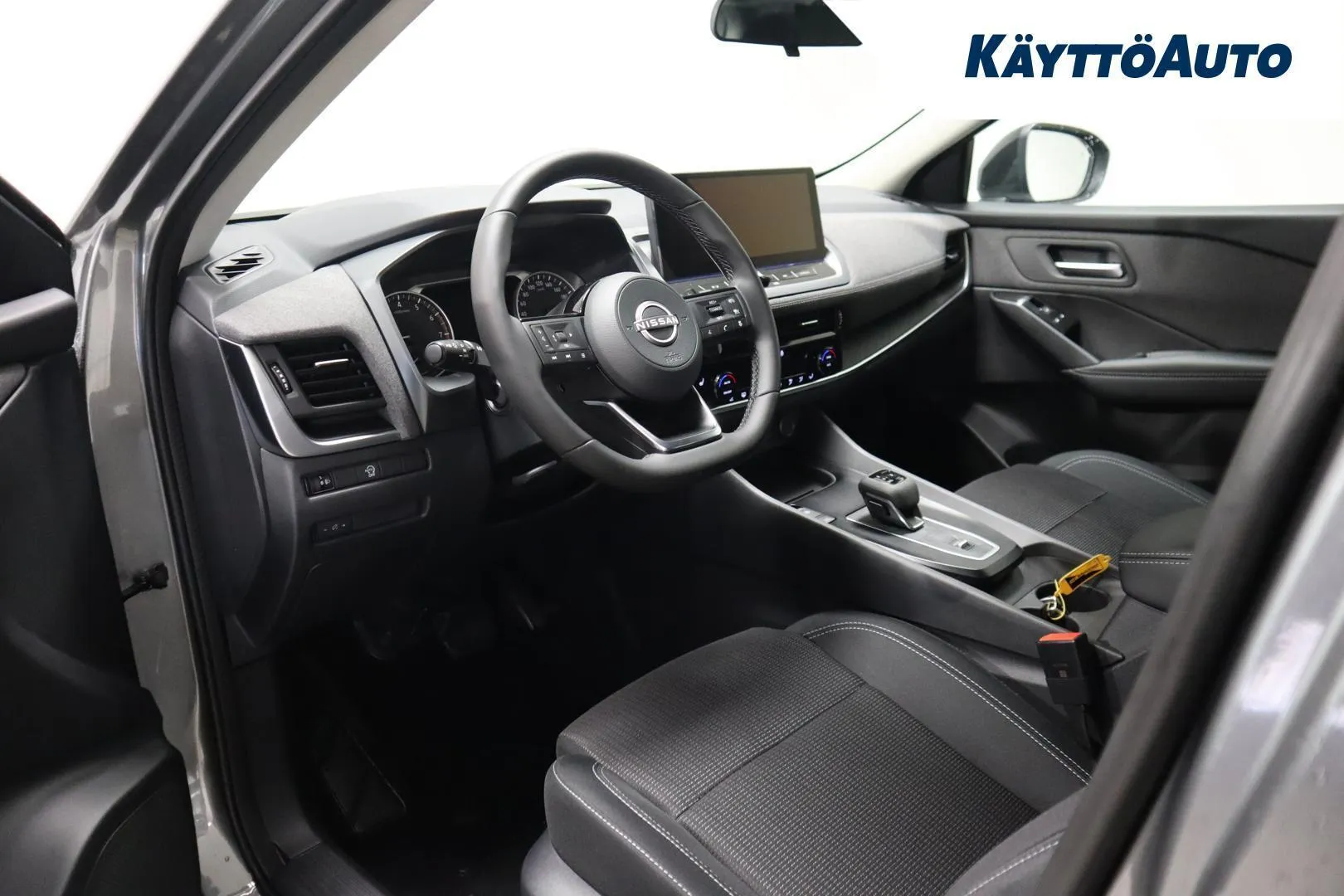 Nissan Qashqai ISU-597 carousel image