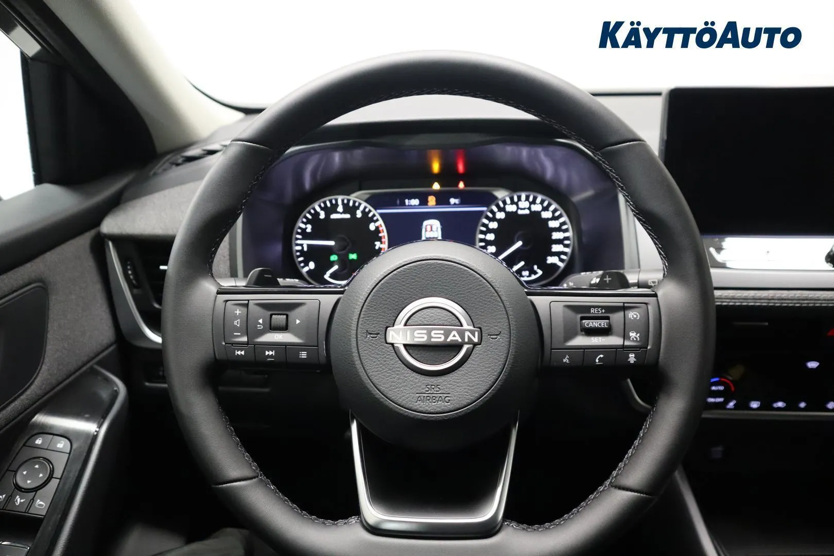 Nissan Qashqai ISU-597 carousel image