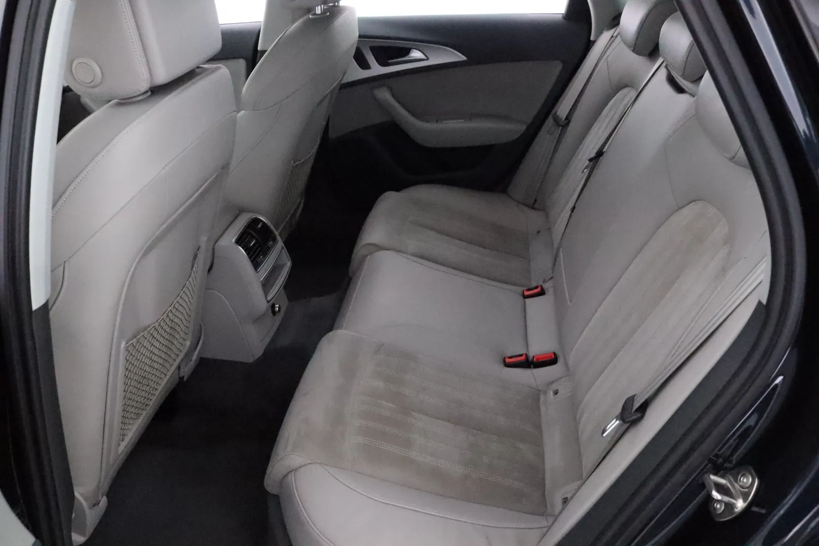 AUDI A6 MNC-288 carousel image